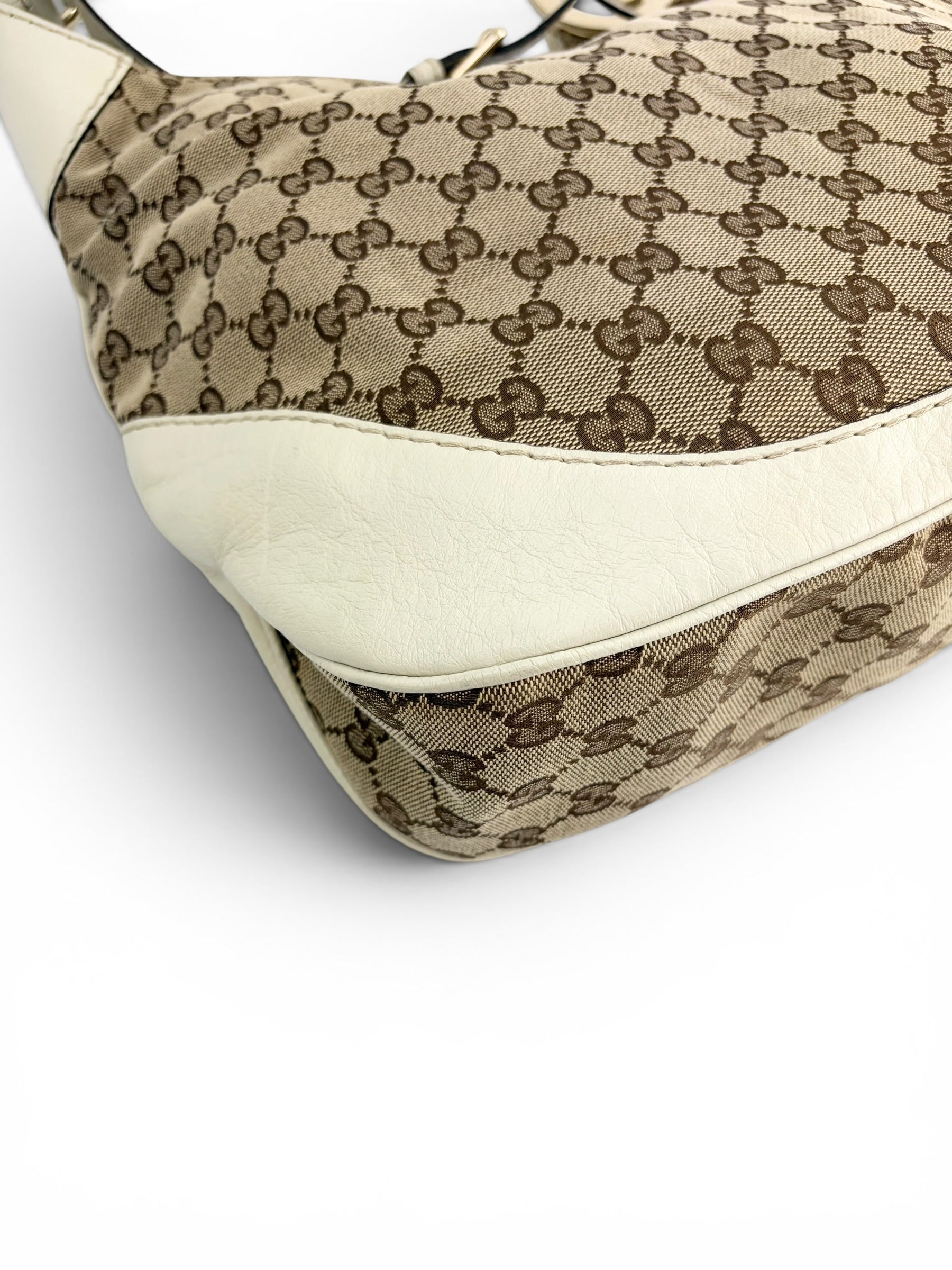 gucci-monogram-canvas-charlotte-hobo-bag--8