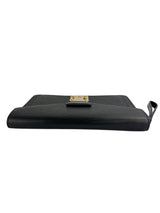 Louis Vuitton Black Epi Dragonne Clutch
