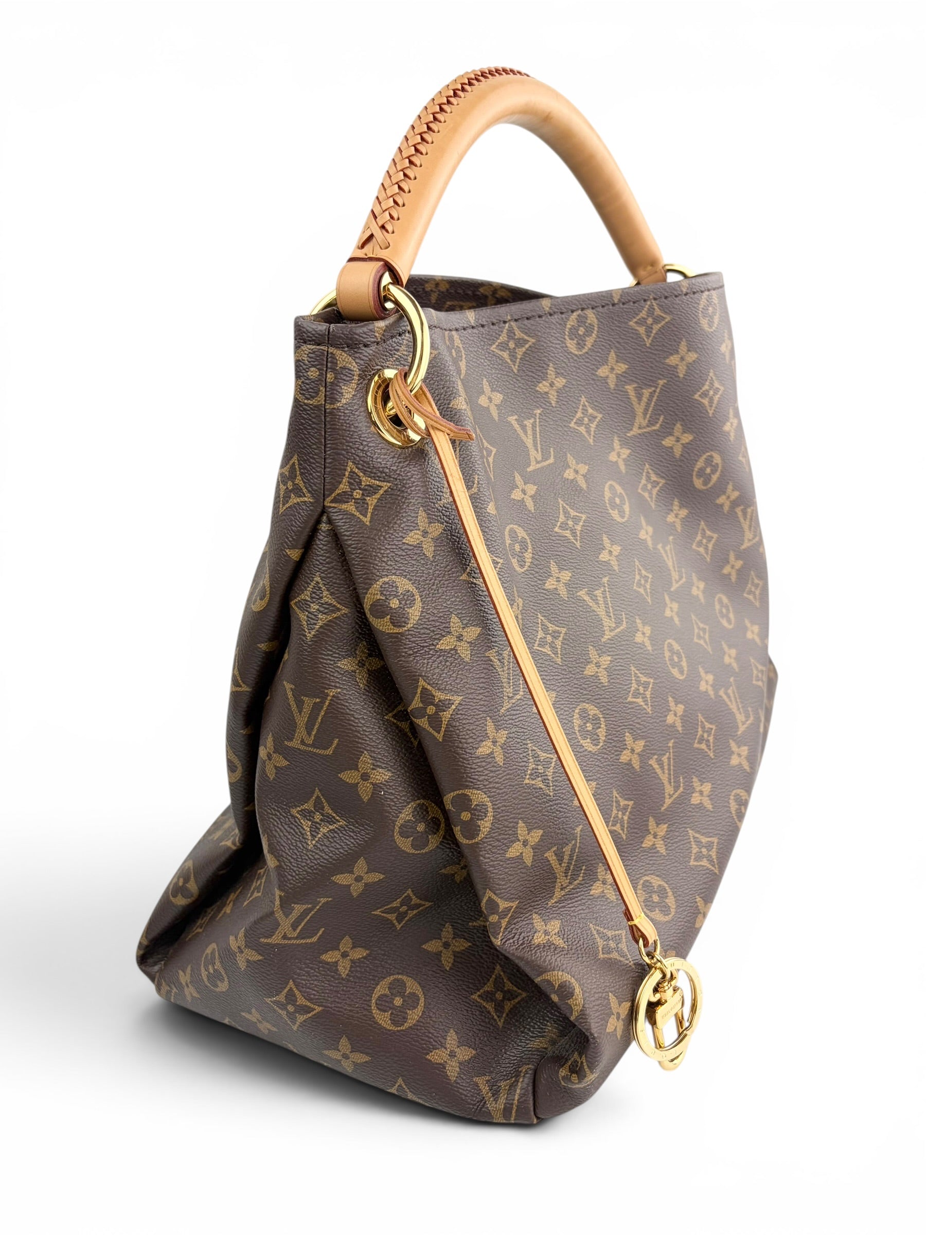 louis-vuitton-monogram-artsy-gm-1