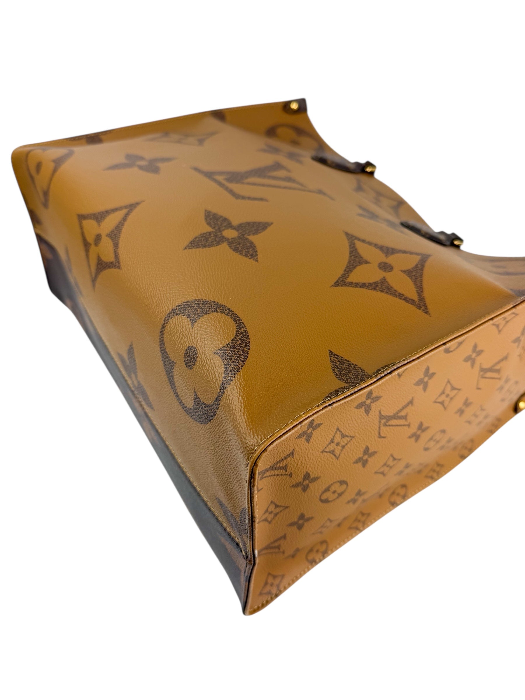 louis-vuitton-giant-monogram-onthego-gm-6