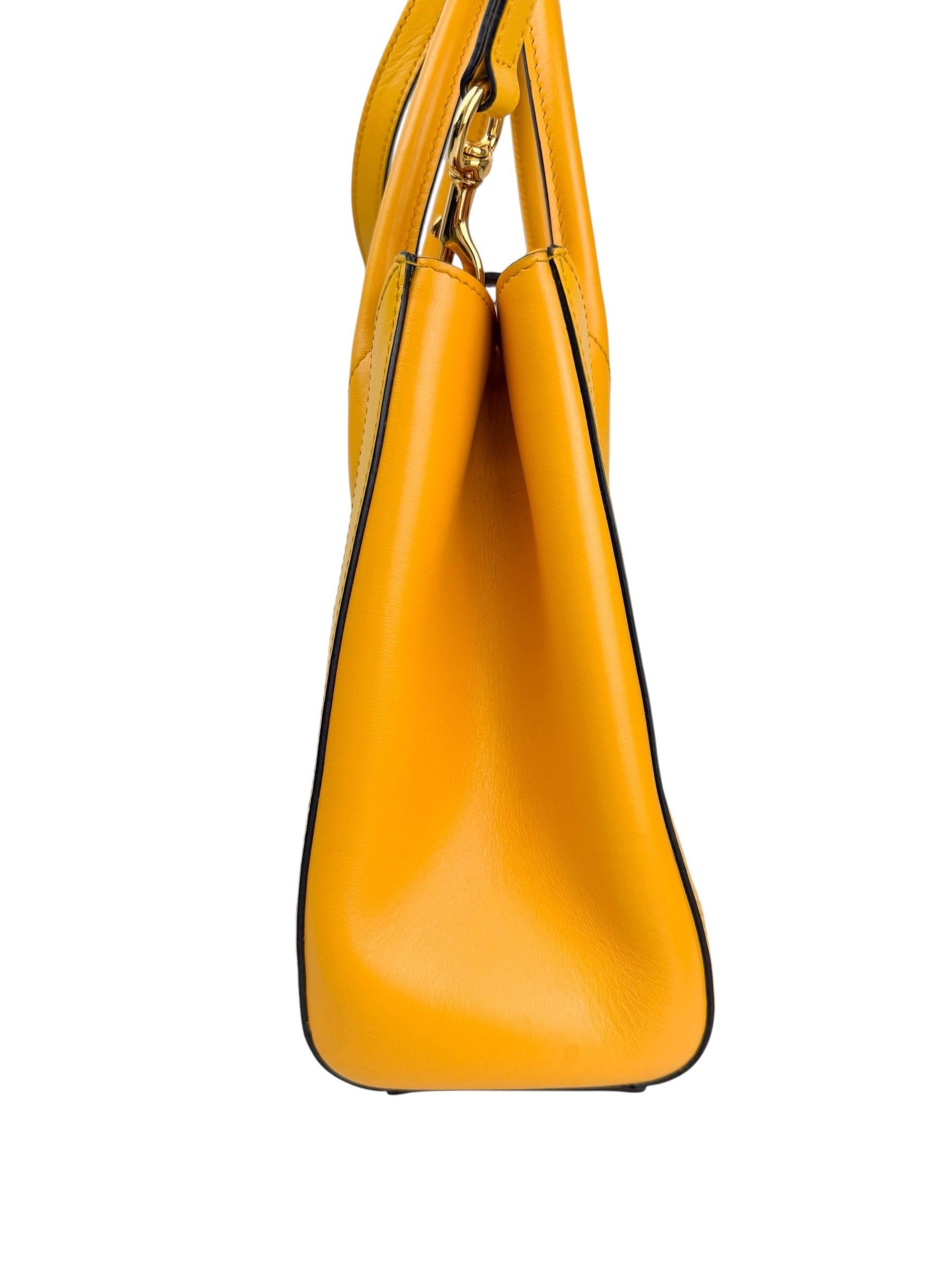 gucci-yellow-boarded-plutone-yellow-jackie-tote--4