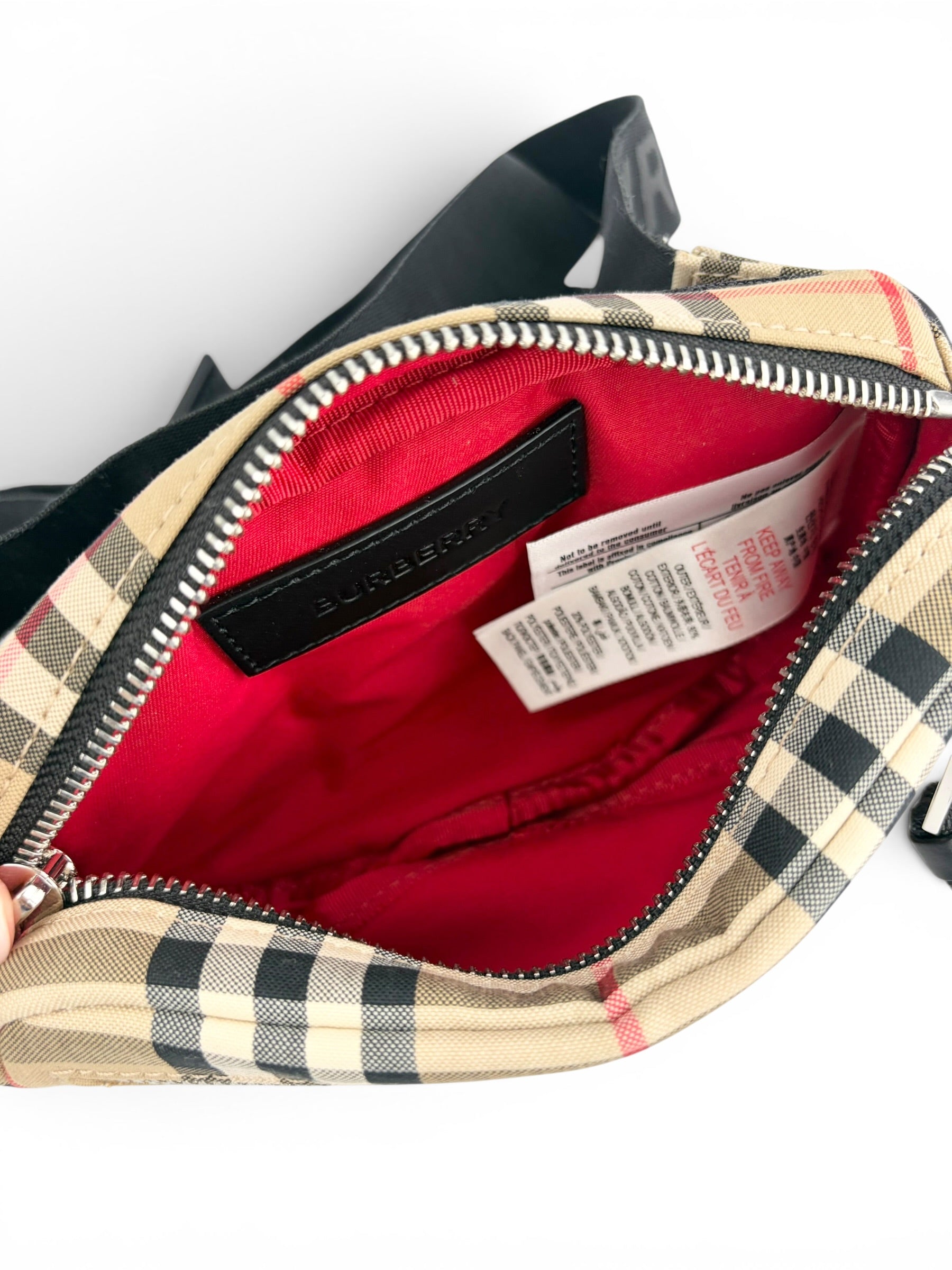 burberry-nylon-check-bumbag--6