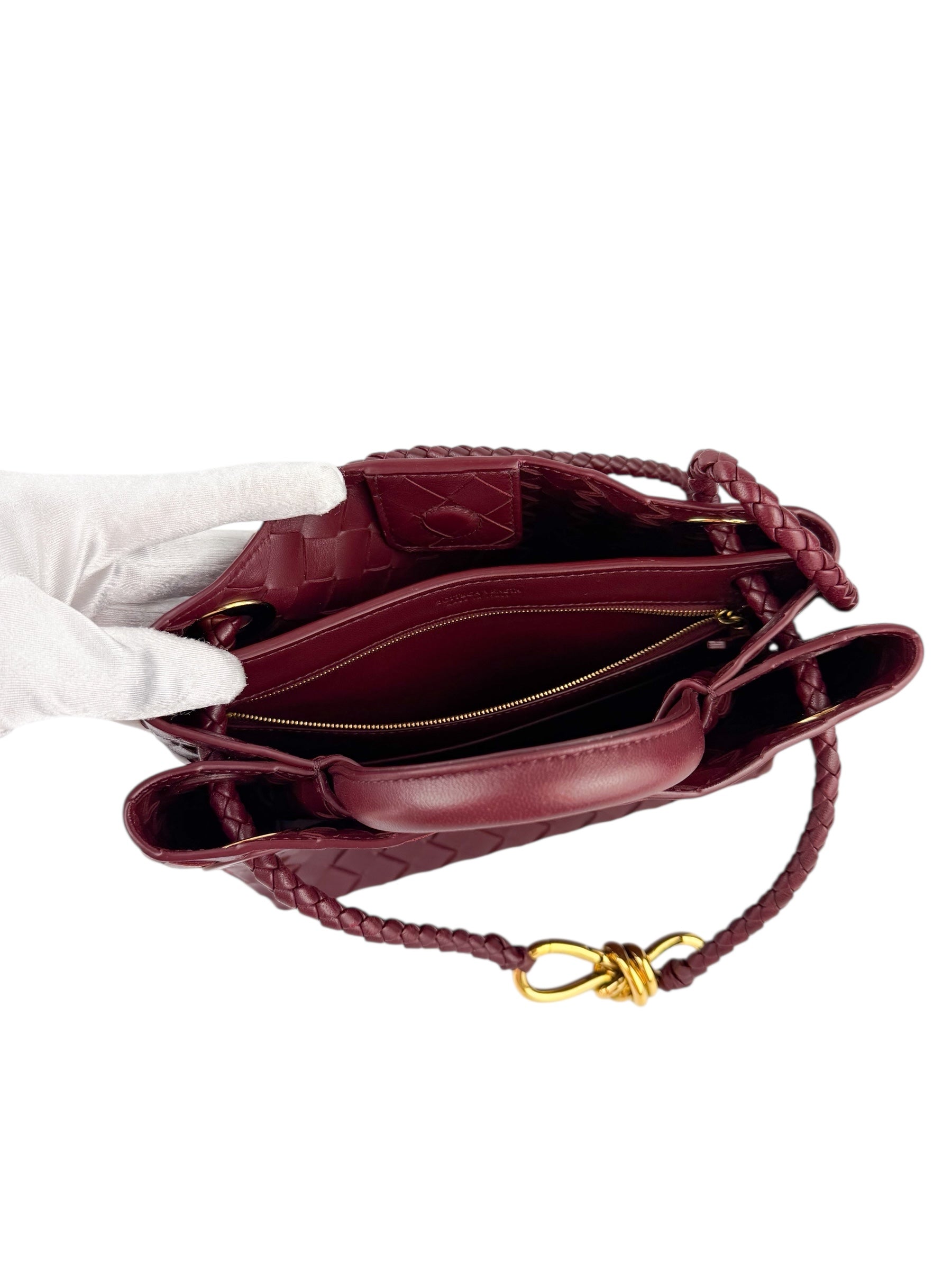 bottega-veneta-nappa-intrecciato-small-andiamo-shoulder-bag--11