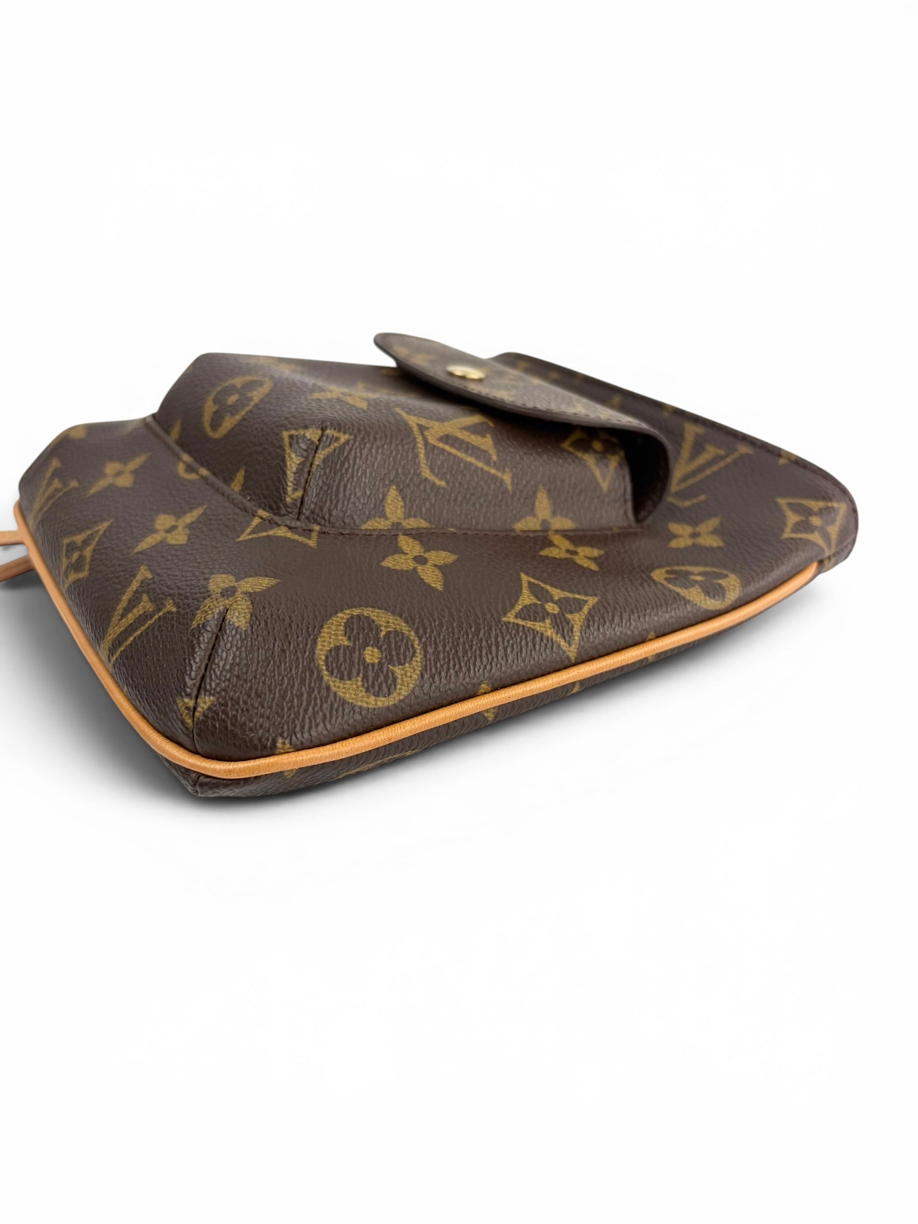 louis-vuitton-vintage-monogram-partition-wristlet-4