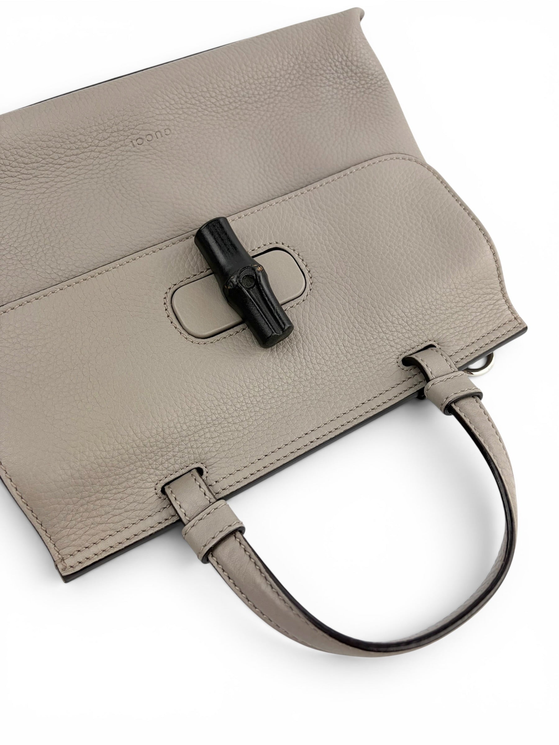 gucci-grey-leather-bamboo-daily-top-handle-4