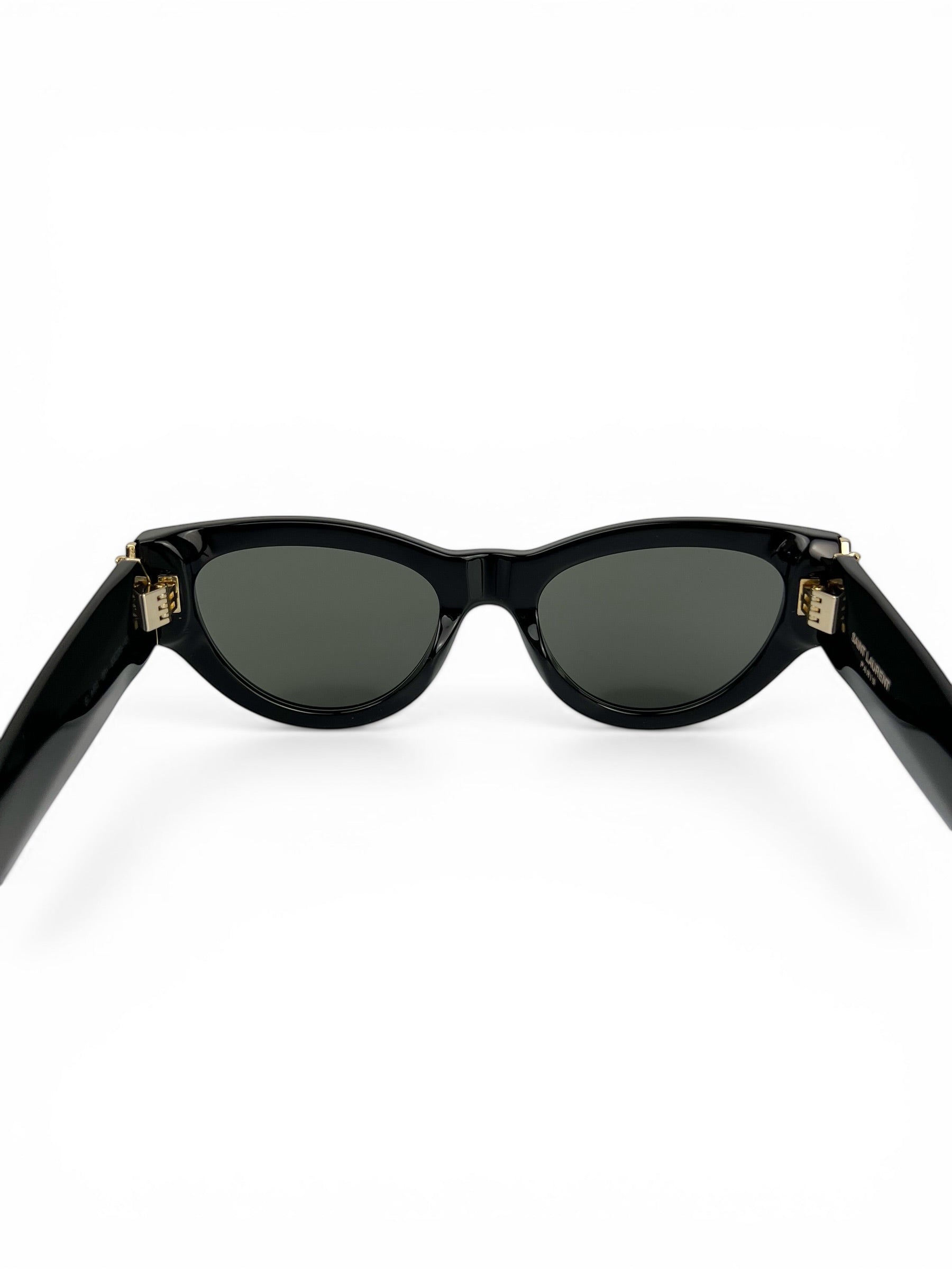 saint-laurent-ysl-logo-black-sunglasses-w--soft-case-5