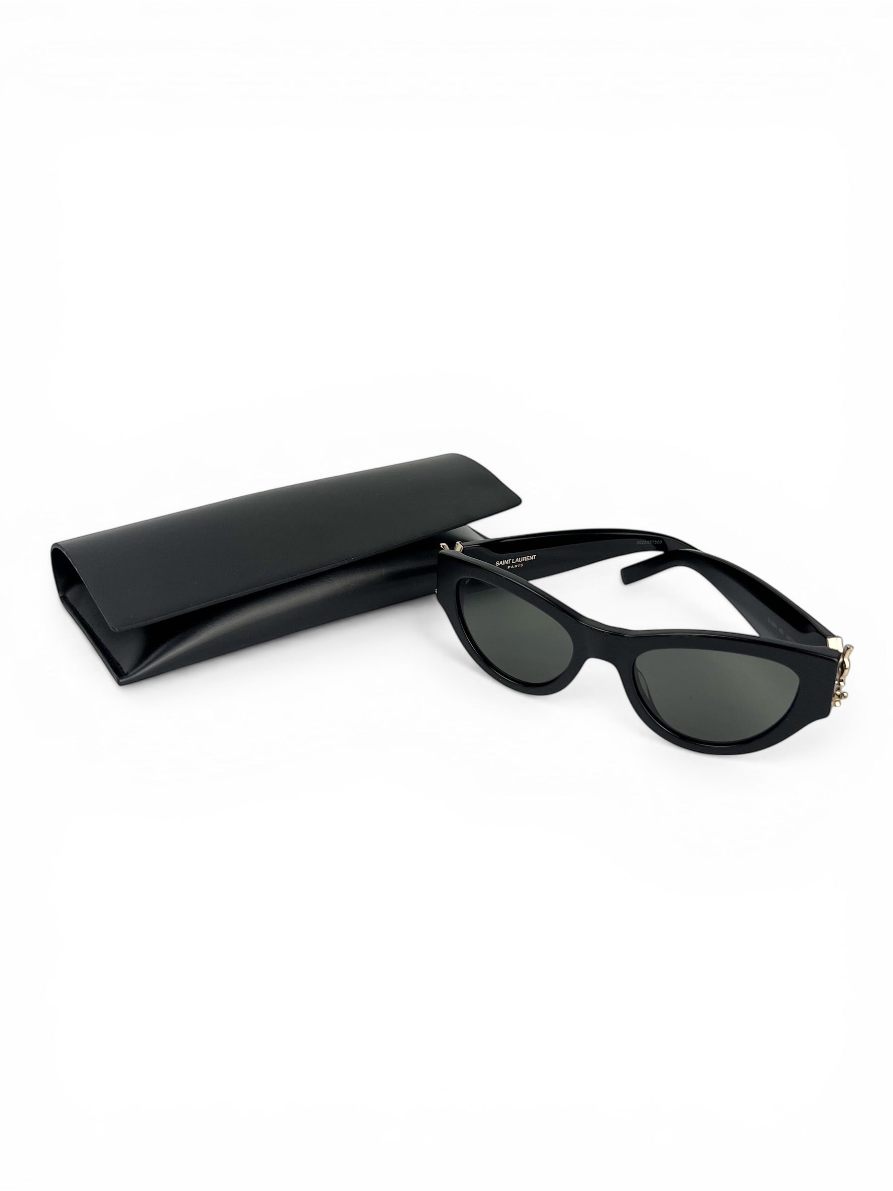 saint-laurent-ysl-logo-black-sunglasses-w--soft-case-7