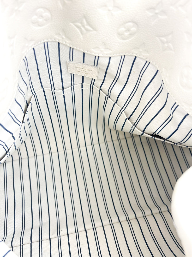 Louis Vuitton Creme Empriente Artsy MM