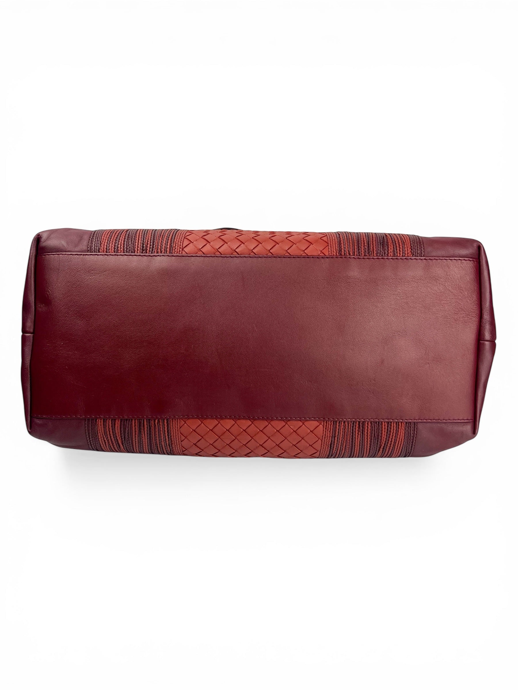 bottega-veneta-intrecciato-burgundy-tote-4