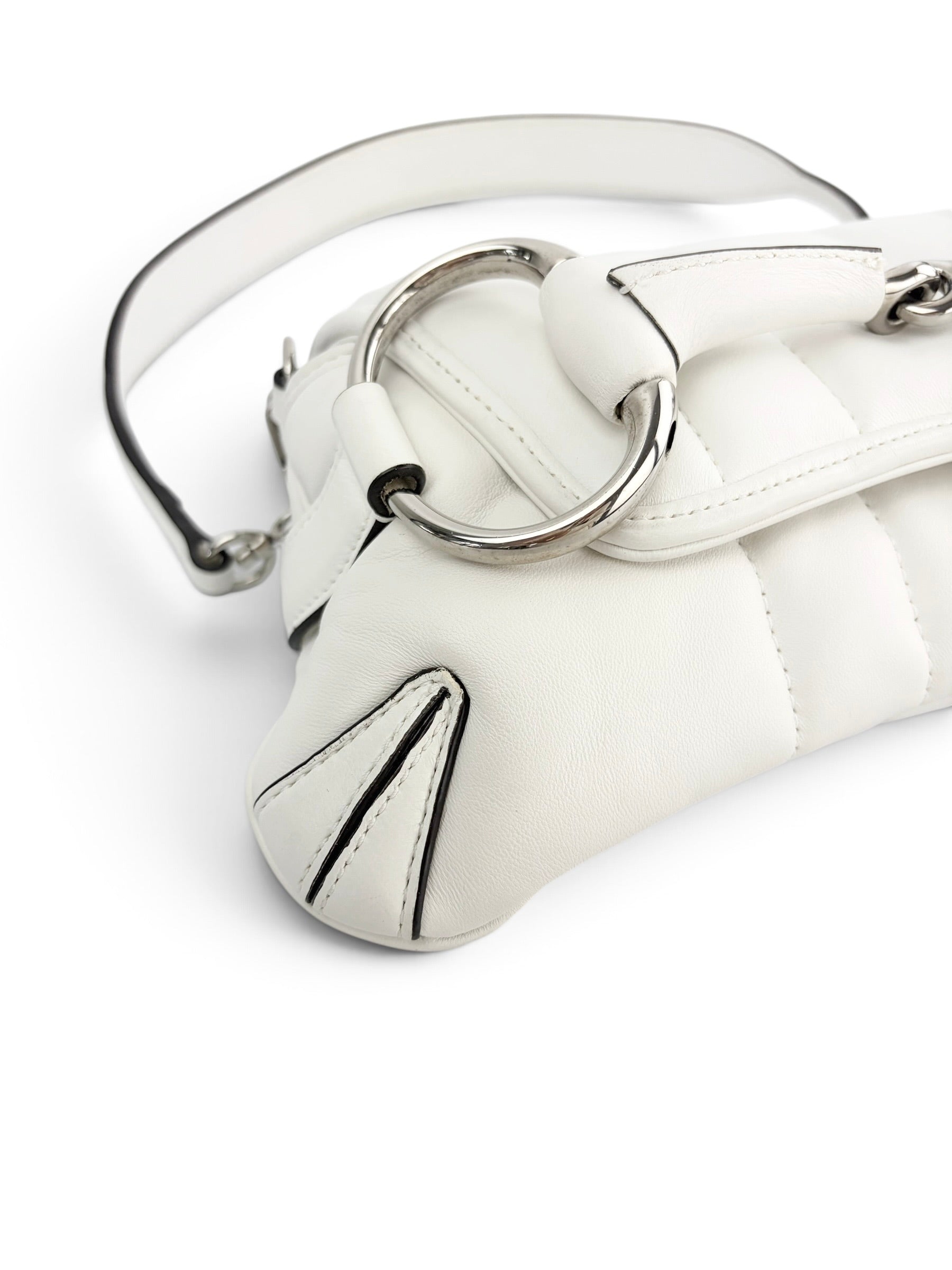 gucci-white-small-horsebit-chain-shoulder-bag-7
