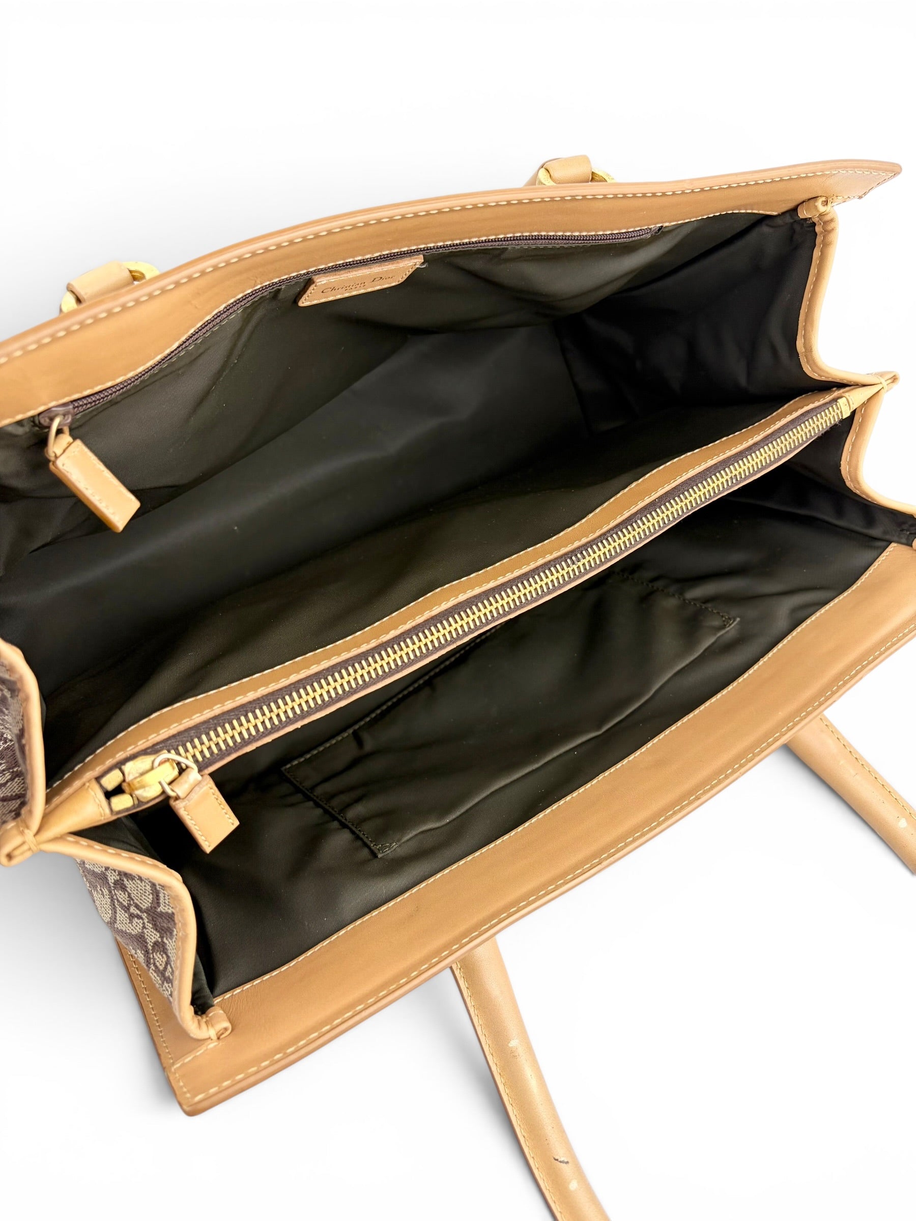 christian-dior-vintage-trotter-canvas-diorissimo-top-handle-14
