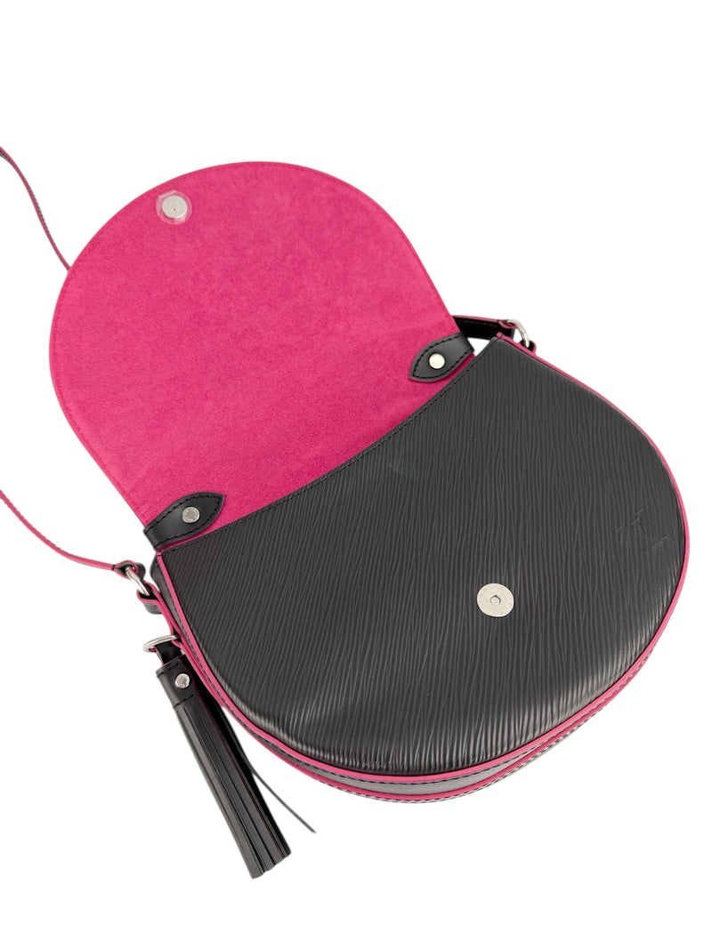 Louis Vuitton Black Epi Saint Cloud NM