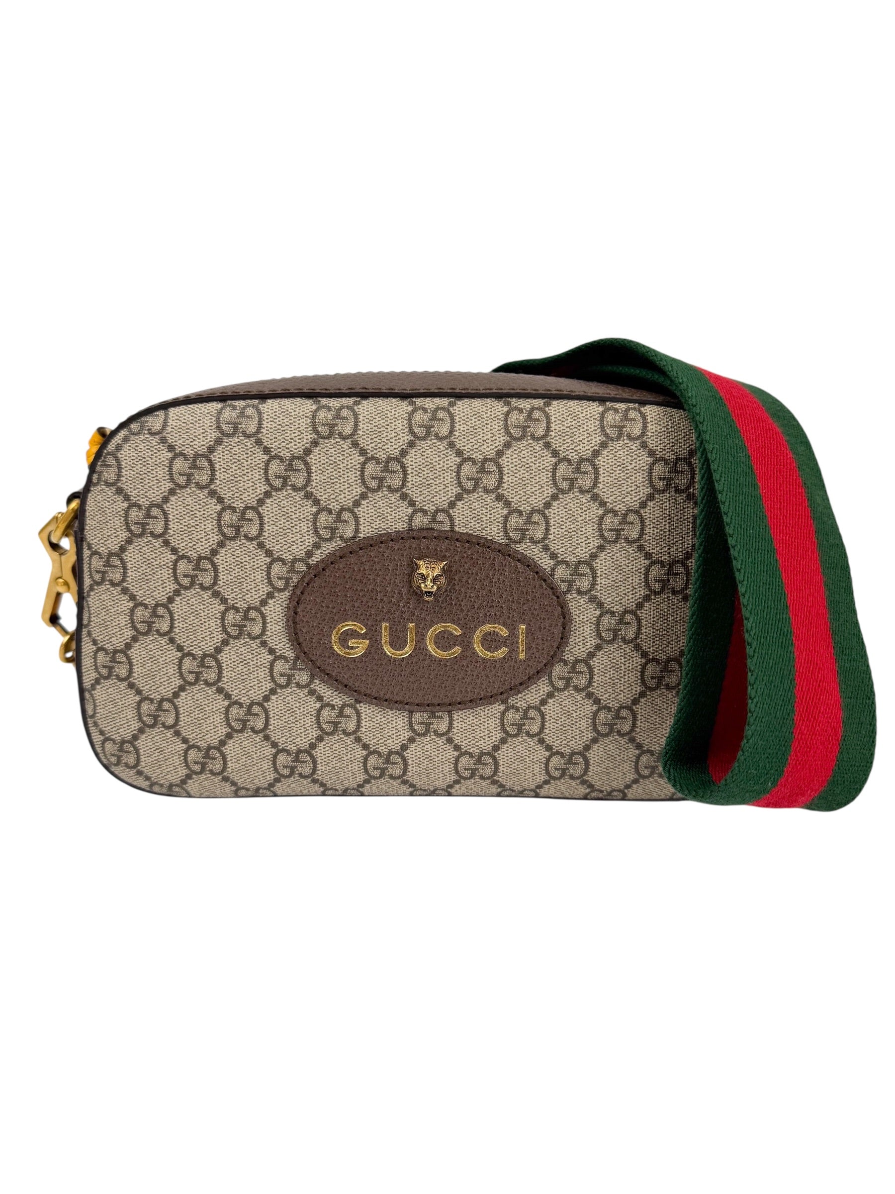 gucci-supreme-monogram-camera-bag-0