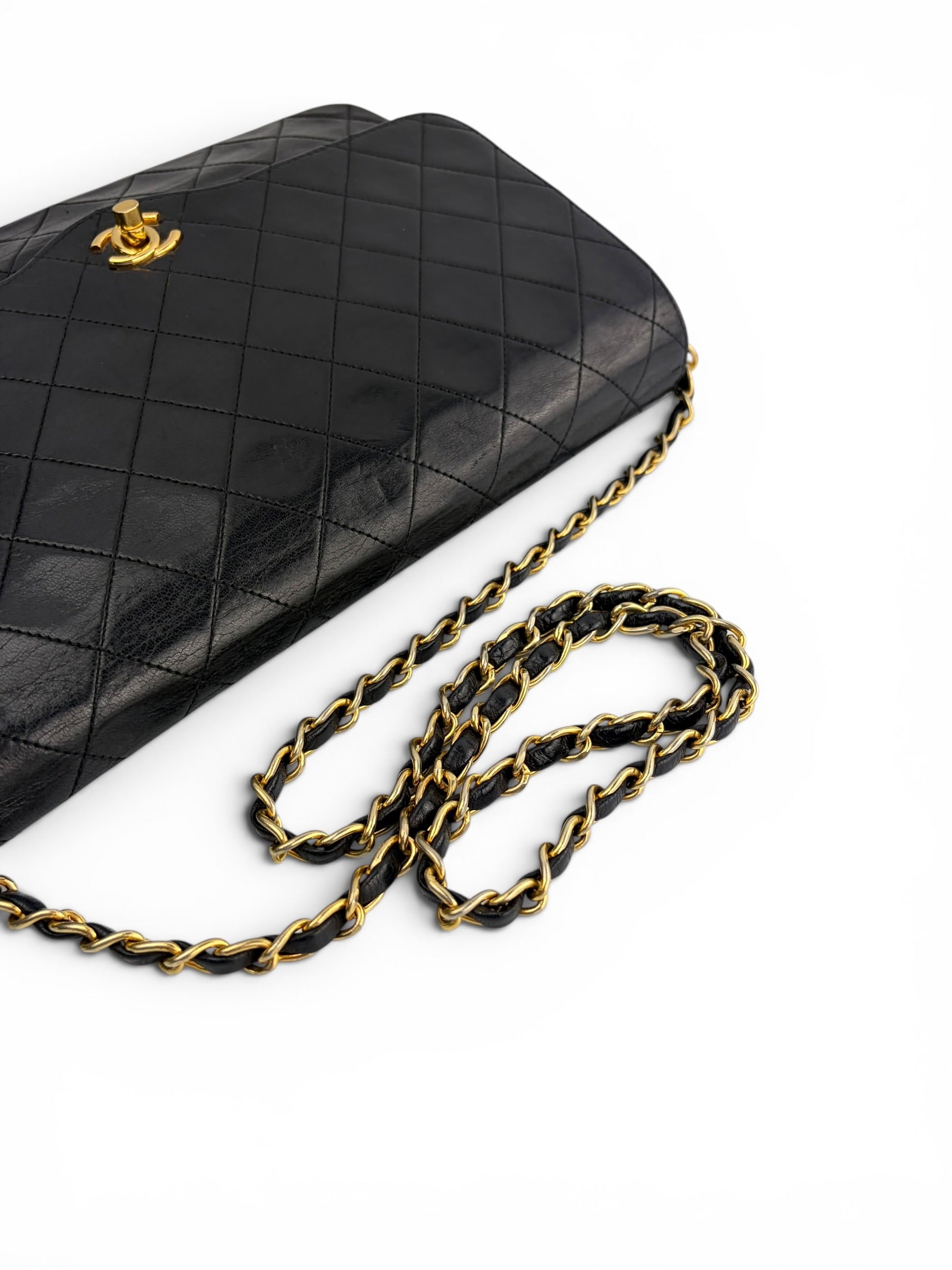 chanel-vintage-black-lambskin-flap-5