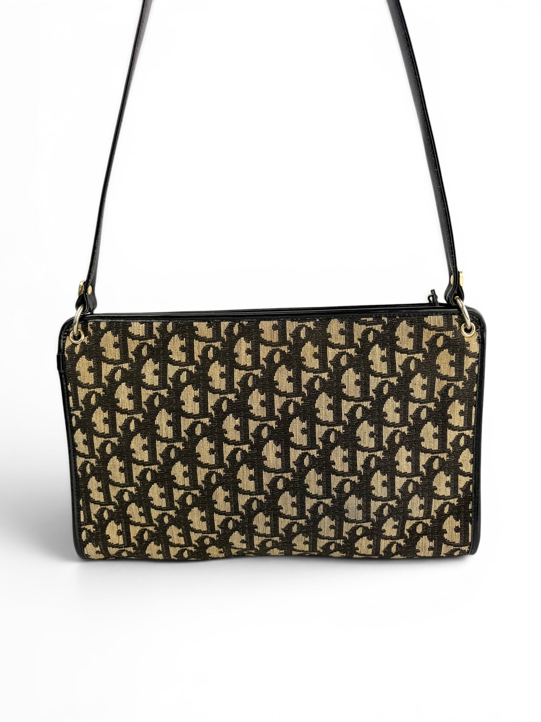 christian-dior-vintage-trotter-shoulder-bag-2