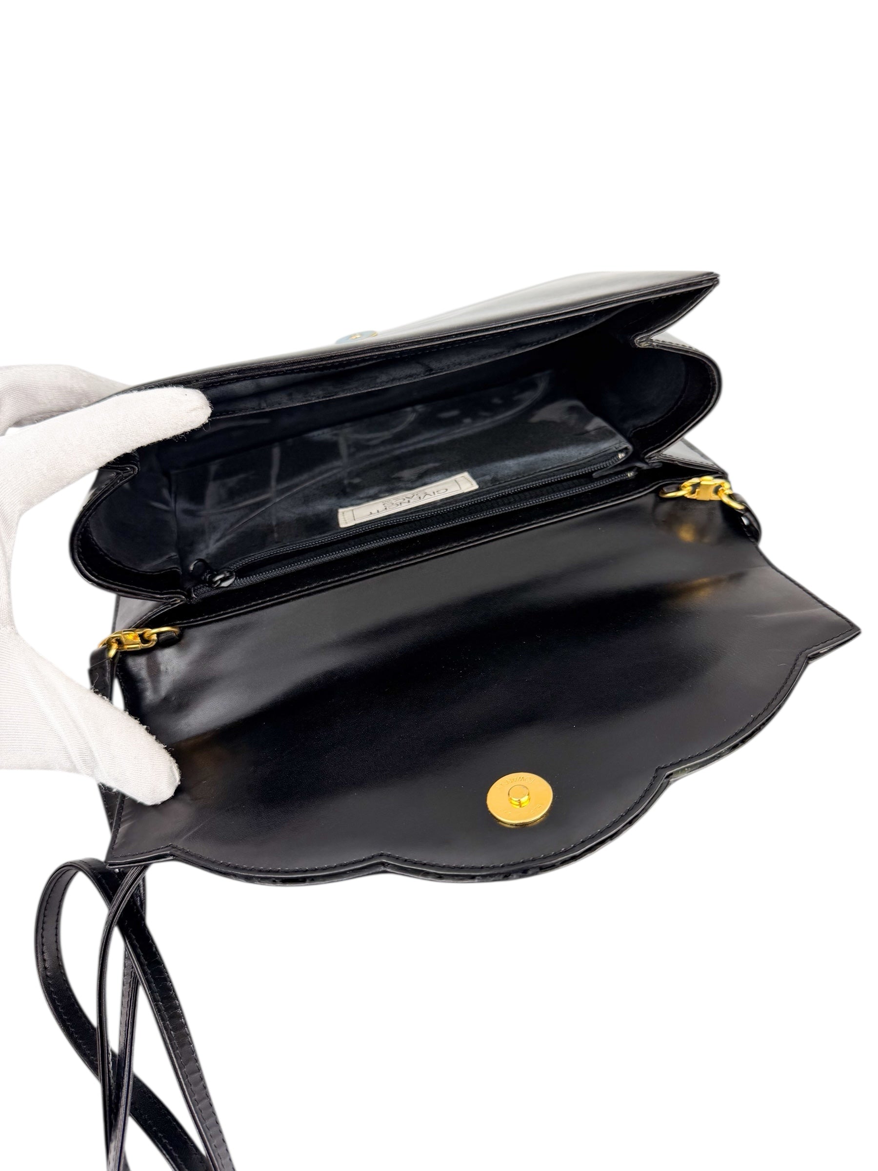 givenchy-black-box-leather-vintage-scallop-crossbody-clutch-bag--9