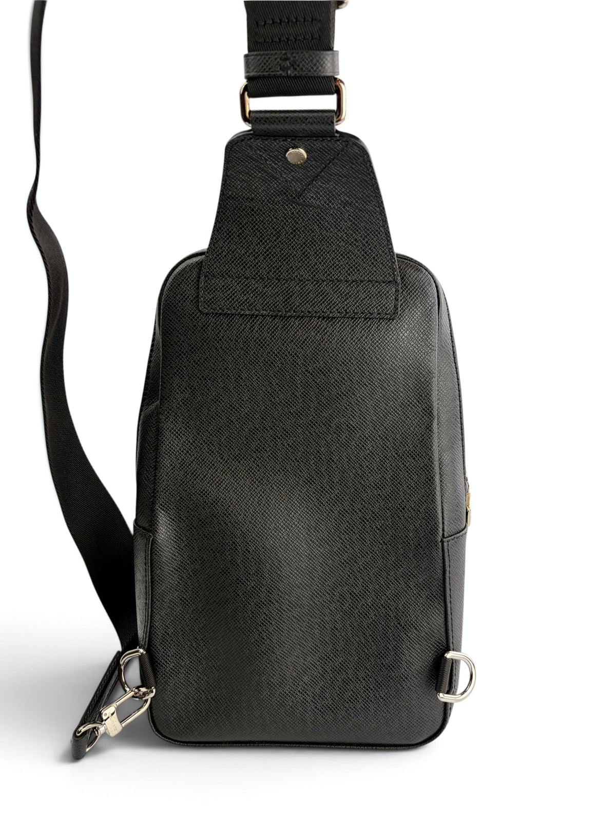 louis-vuitton-black-taiga-leather-sling-b-3