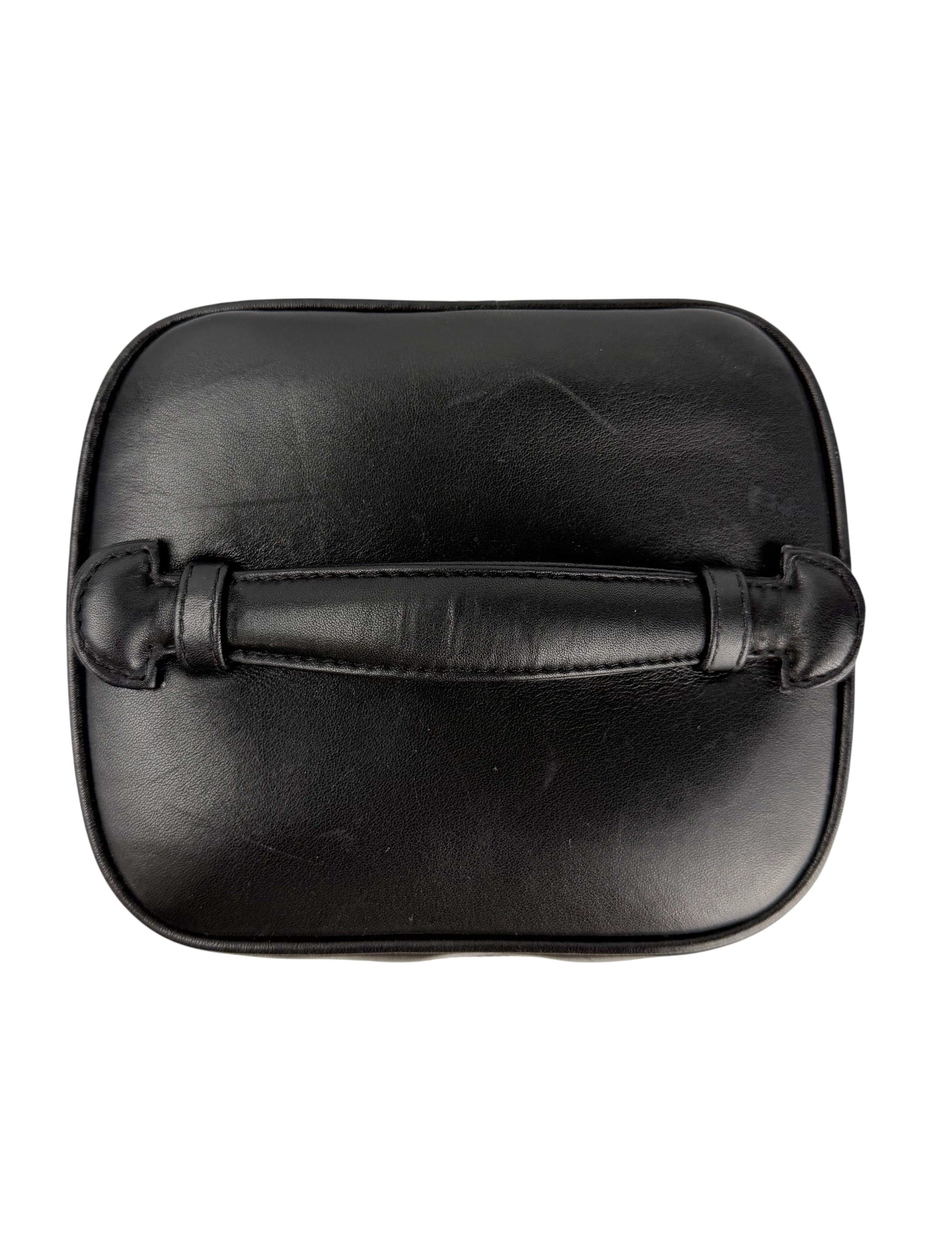 chanel-vintage-black-lambskin-vanity--7
