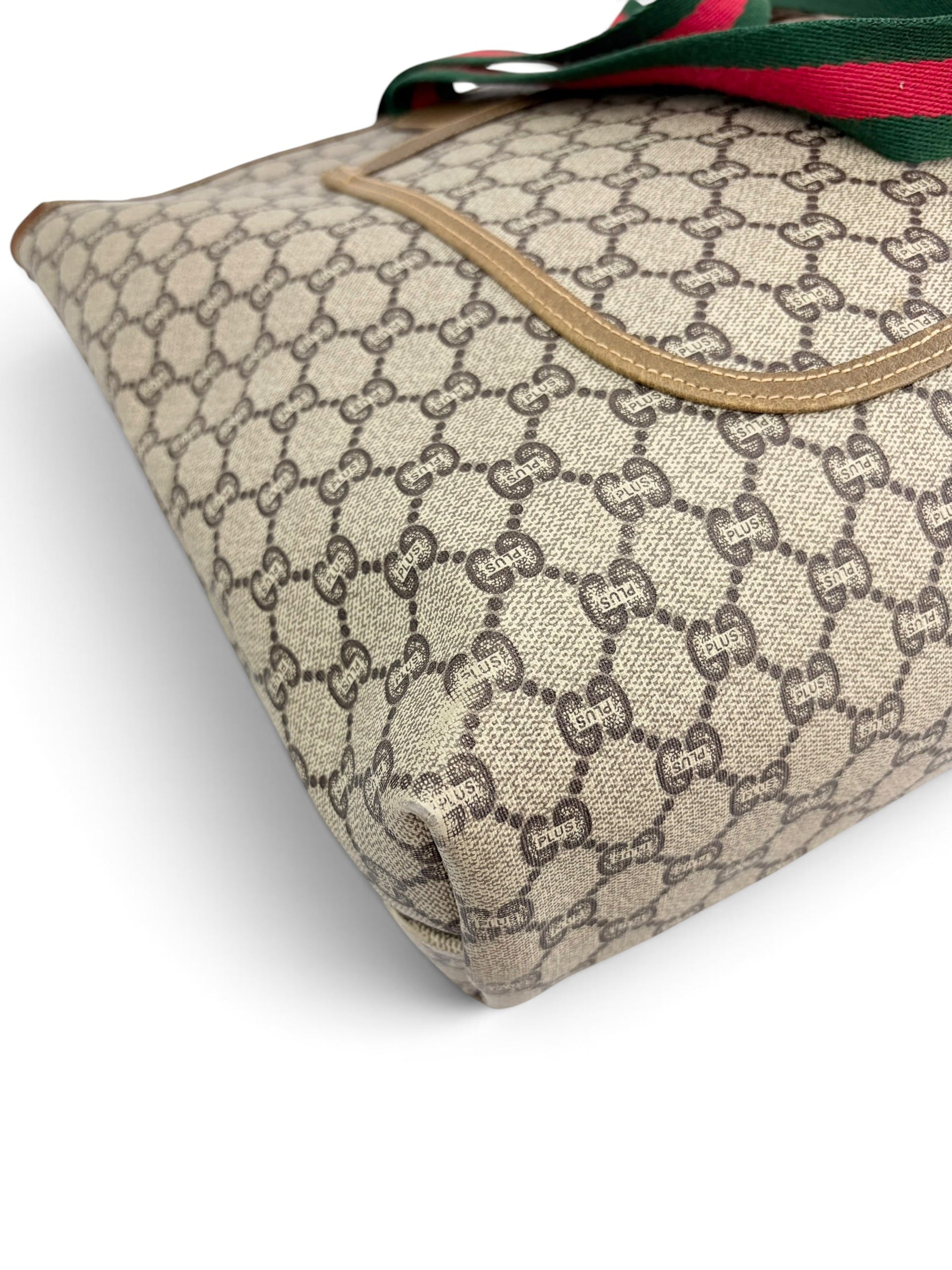 gucci-plus-supreme-canvas-zip-tote--8