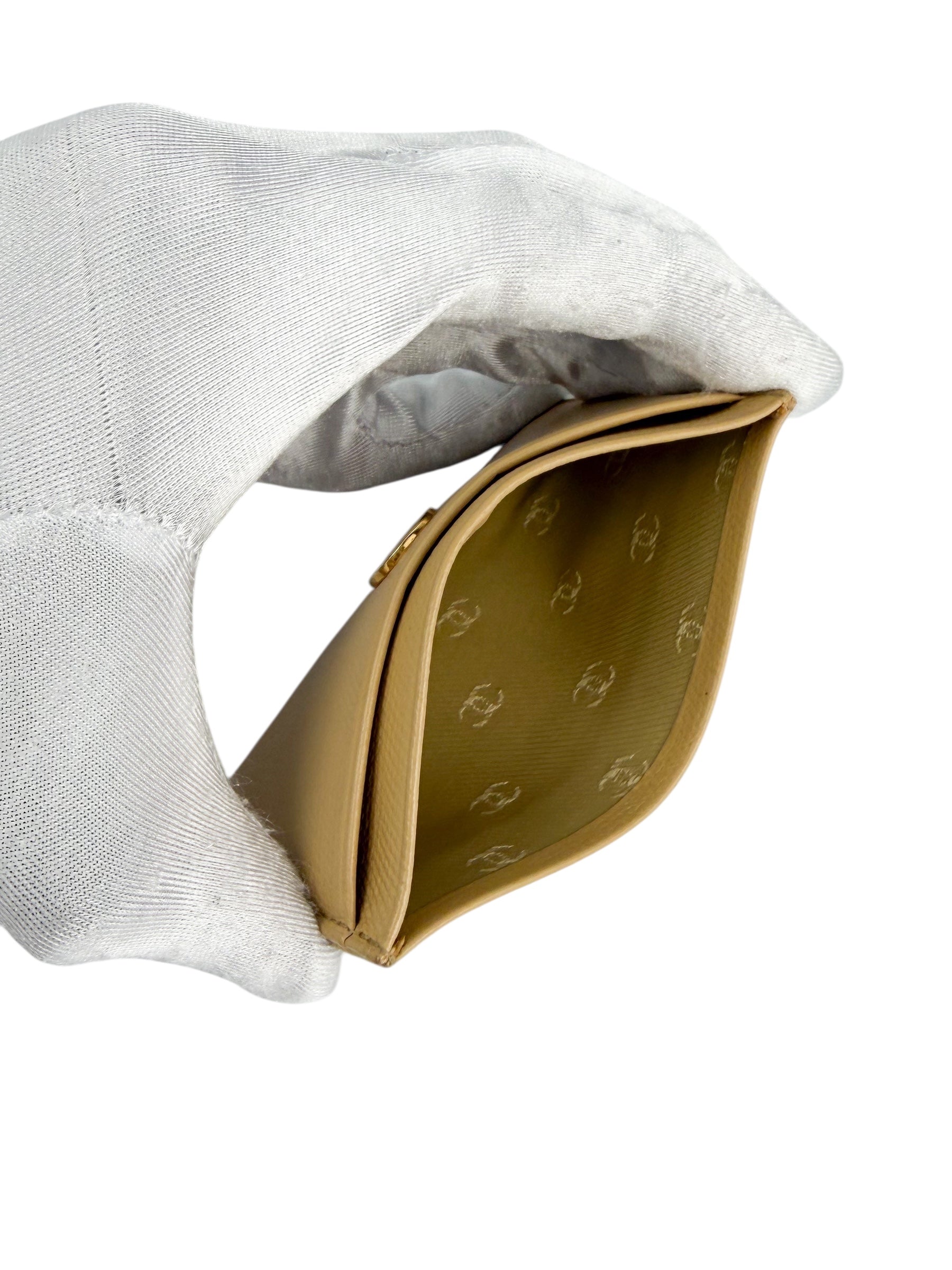 chanel-beige-caviar-leather-vintage-card-holder--6