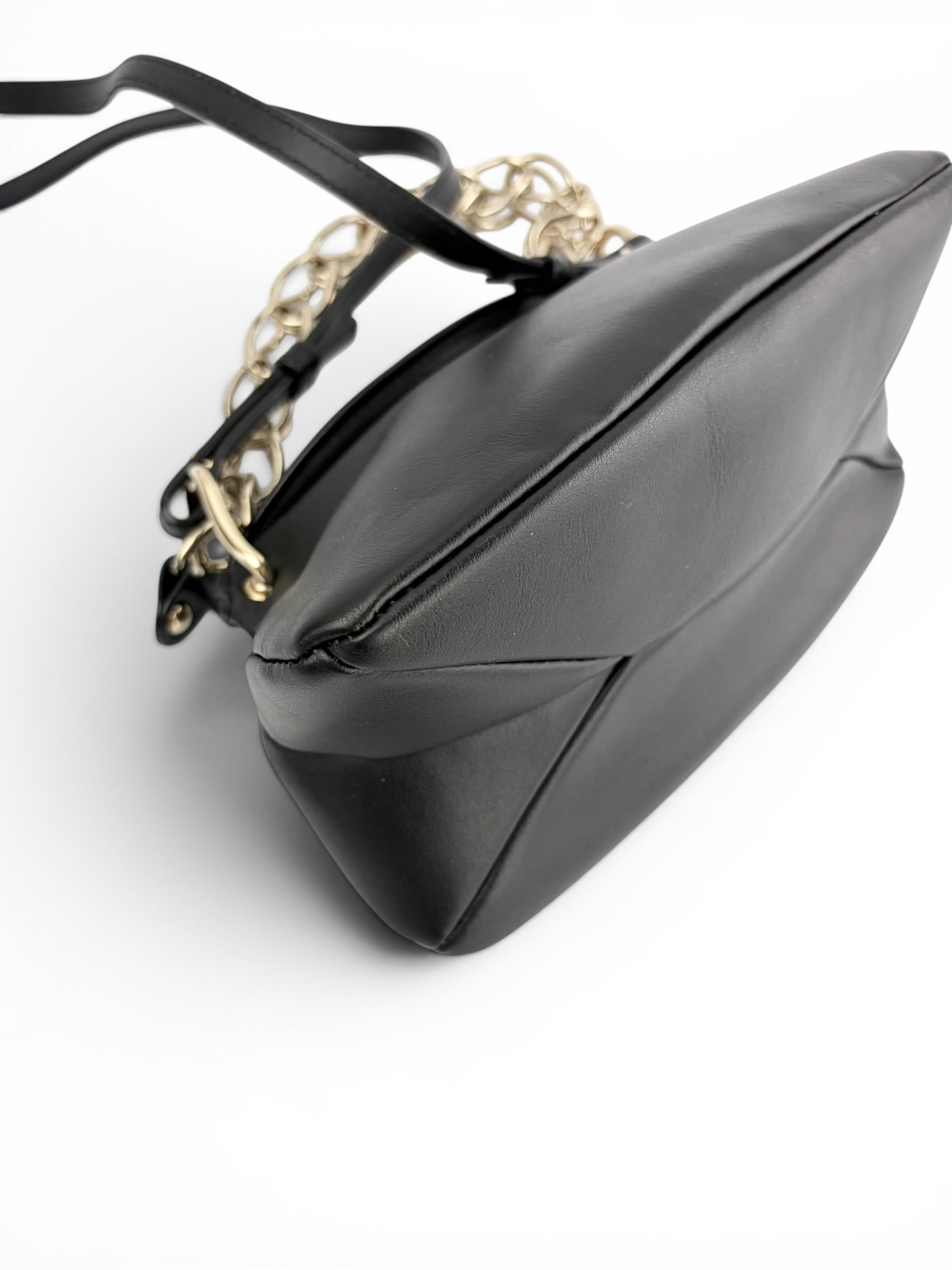 chloe-black-lether-juana-chain-crossbody---7