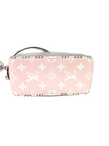 Louis Vuitton Monogram Giant Beach Pouch