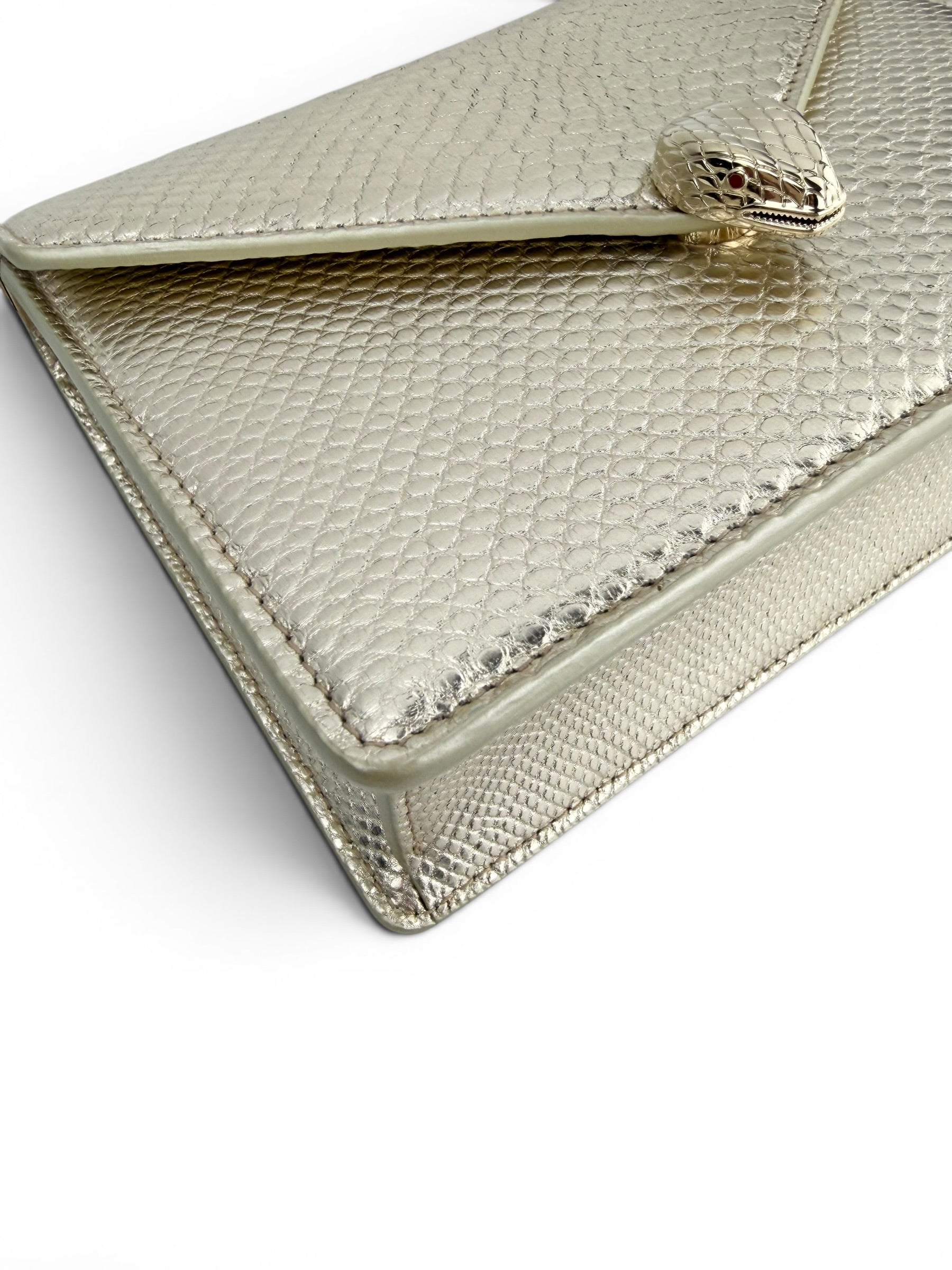 bvlgari-gold-karung-skin-serpenti-forever-8