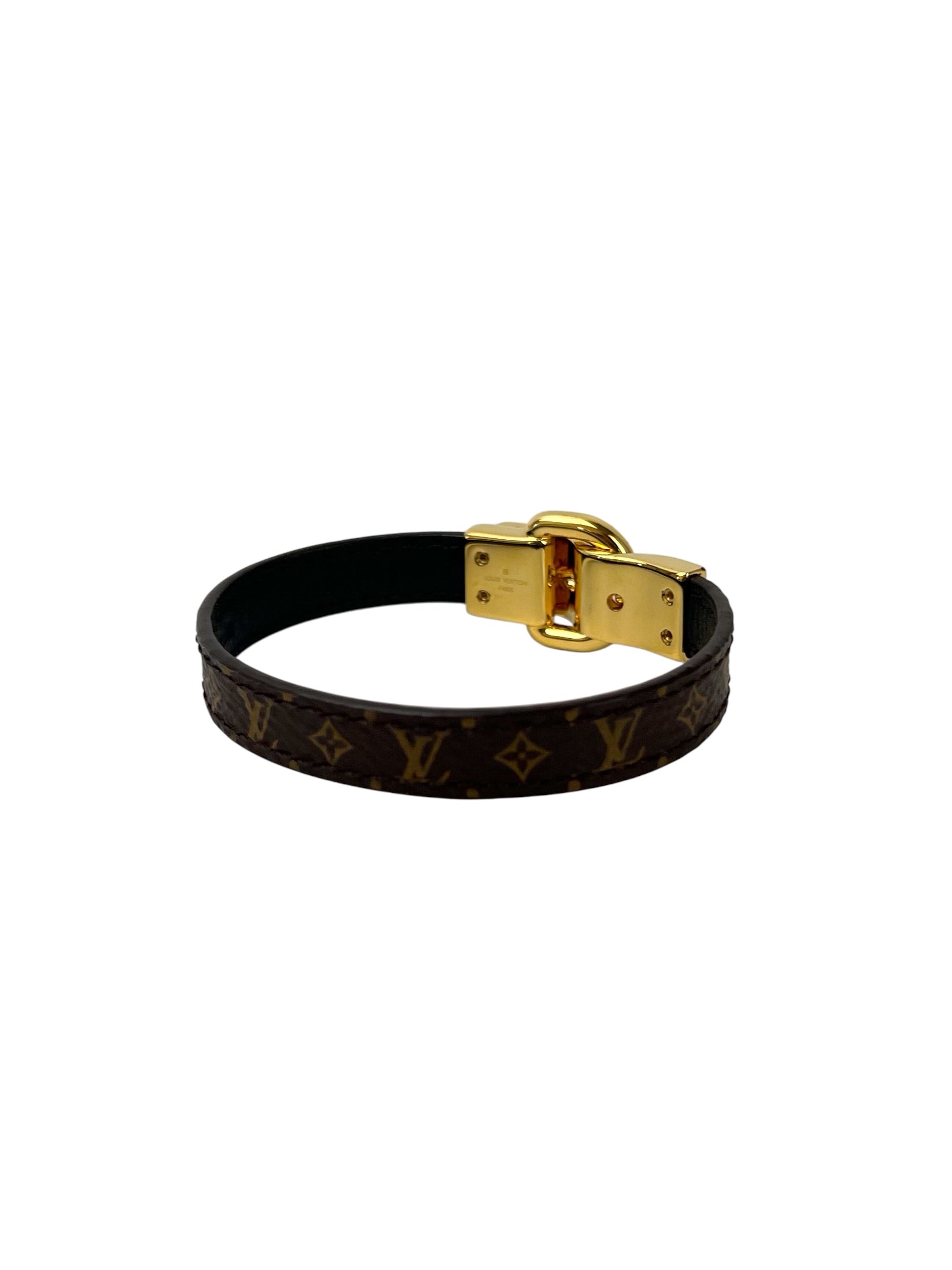 louis-vuitton-fasten-your-lv-bracelet---5