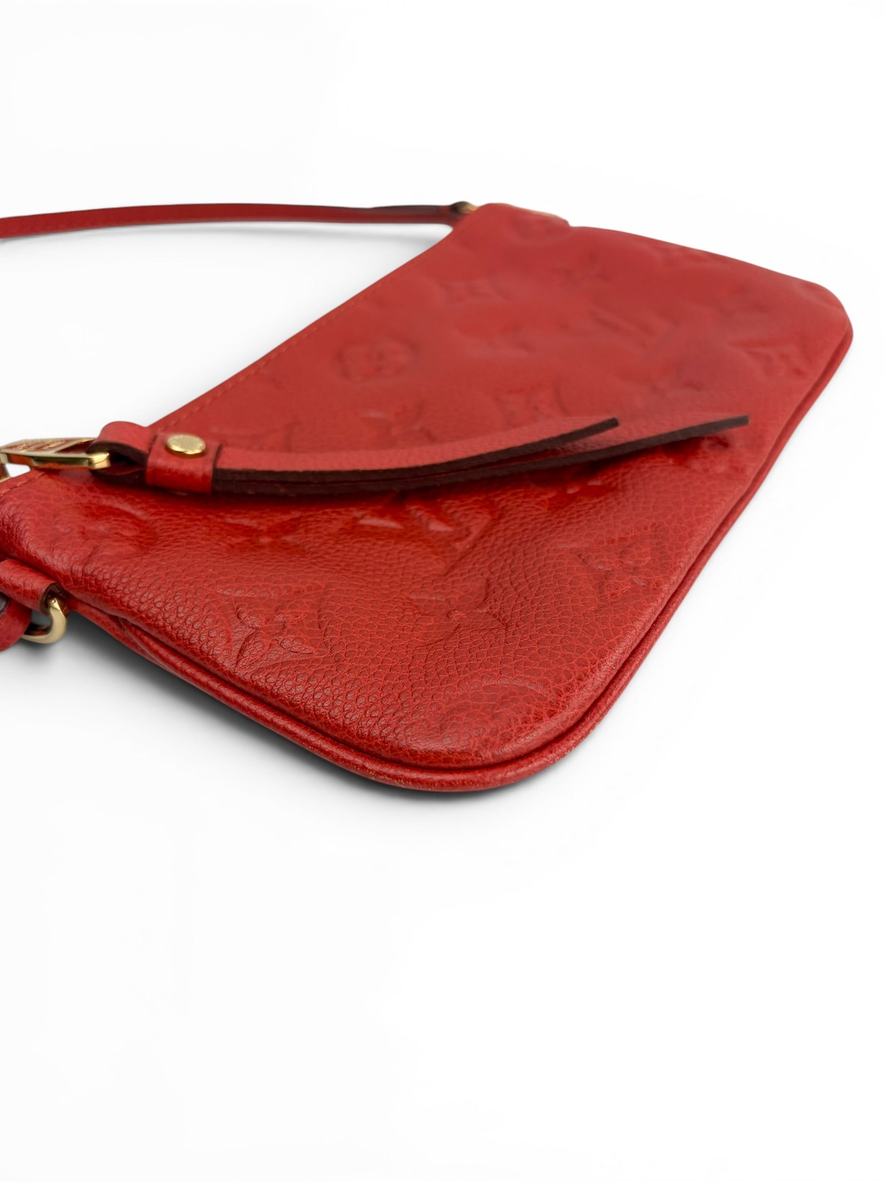 louis-vuitton-red-empreinte-zip-wristlet-5