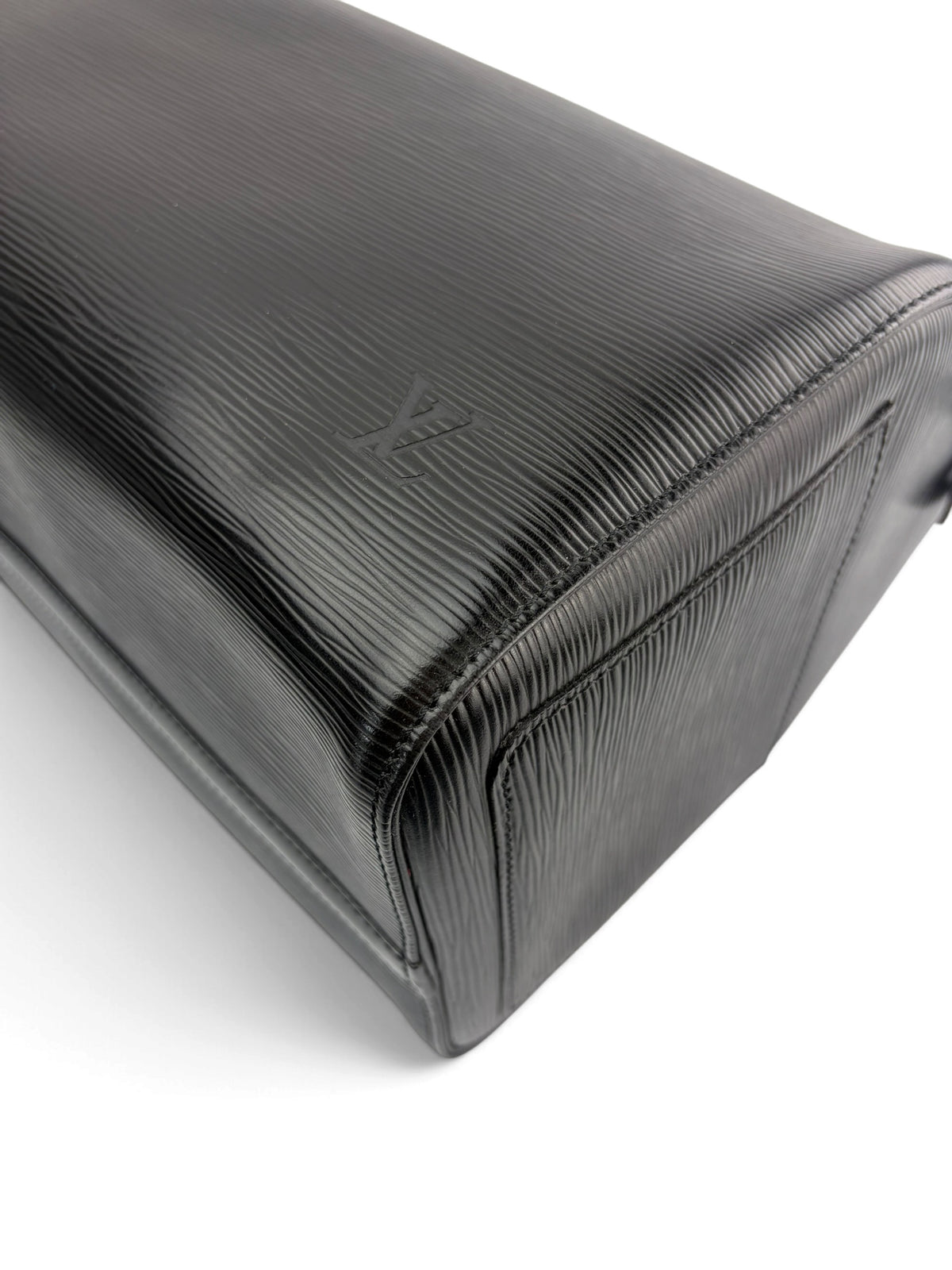 louis-vuitton-black-epi-speedy-35-9