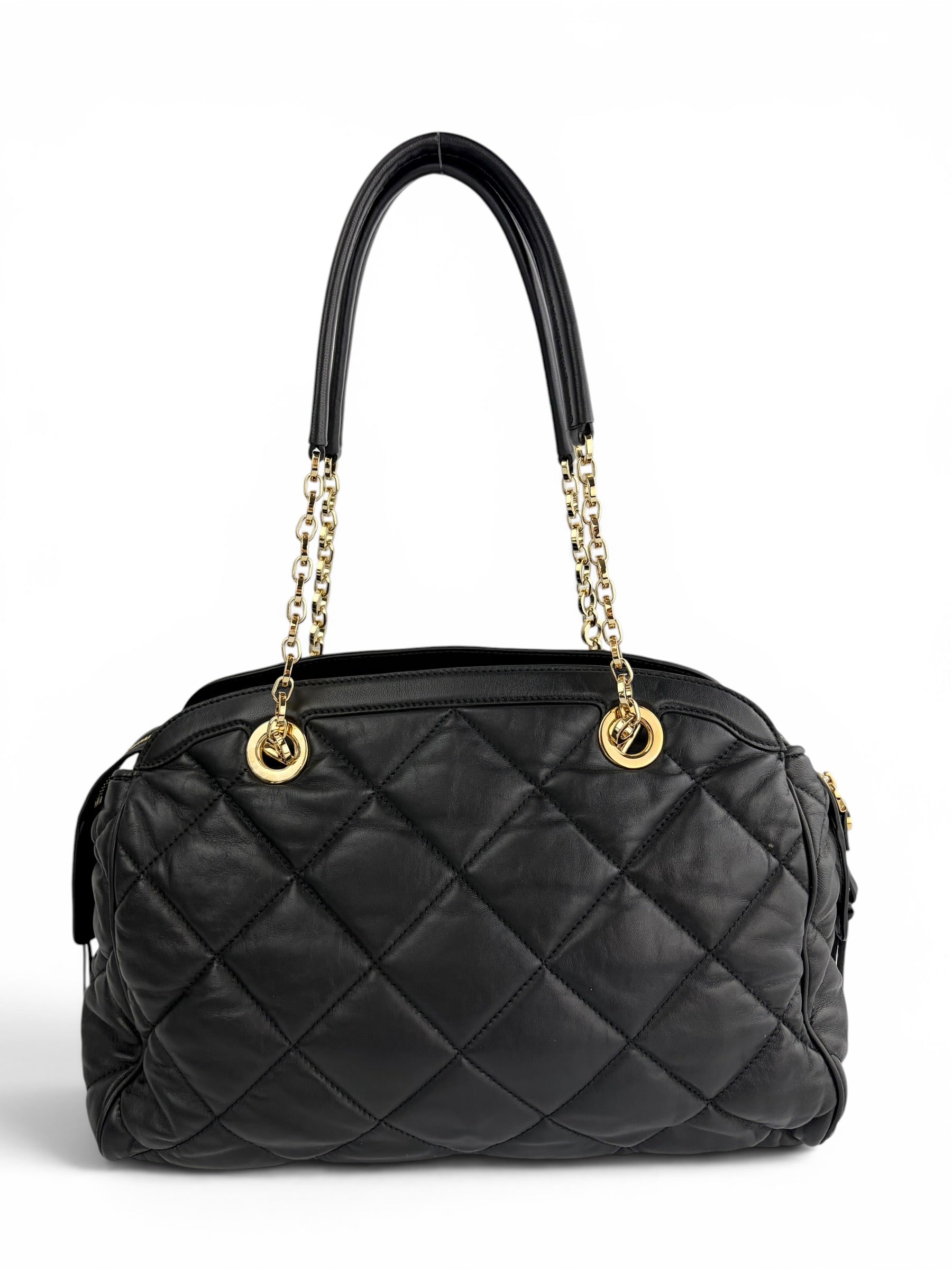 salvatore-ferragamo-gancini-quilted-leather-shoulder-bag-2