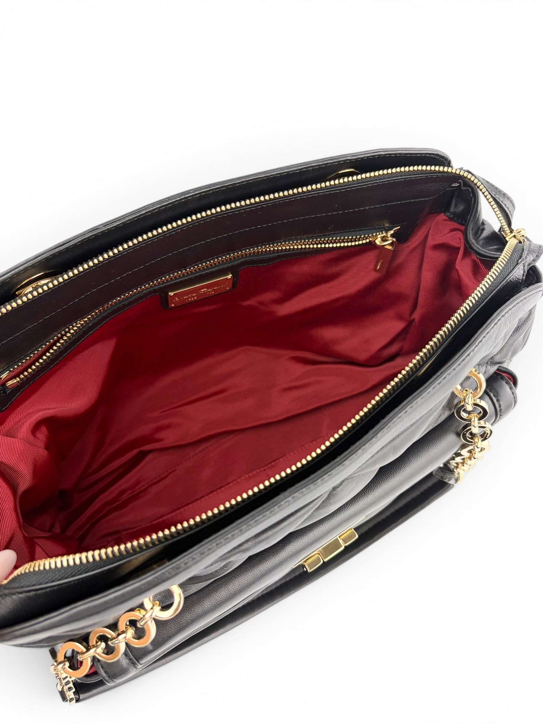 salvatore-ferragamo-gancini-quilted-leather-shoulder-bag-8