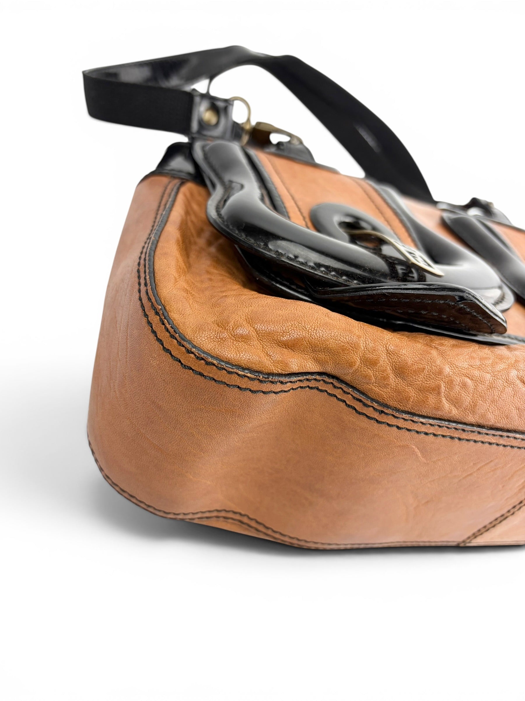 fendi-vintage-brown---black-leather-b-bag-5