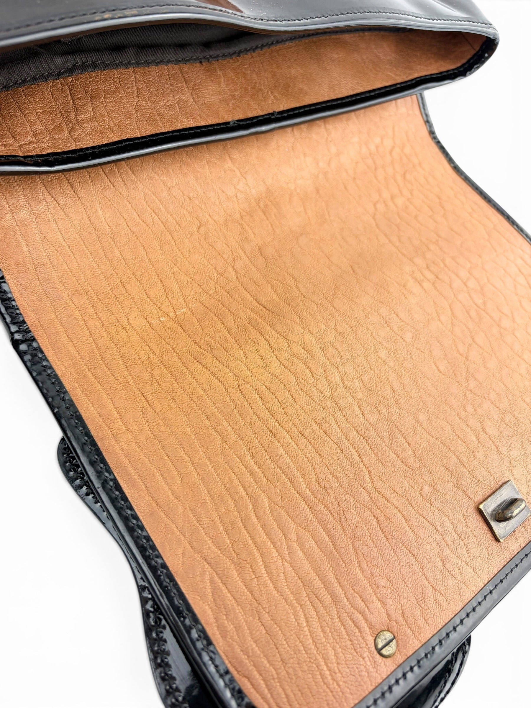 fendi-vintage-brown---black-leather-b-bag-14