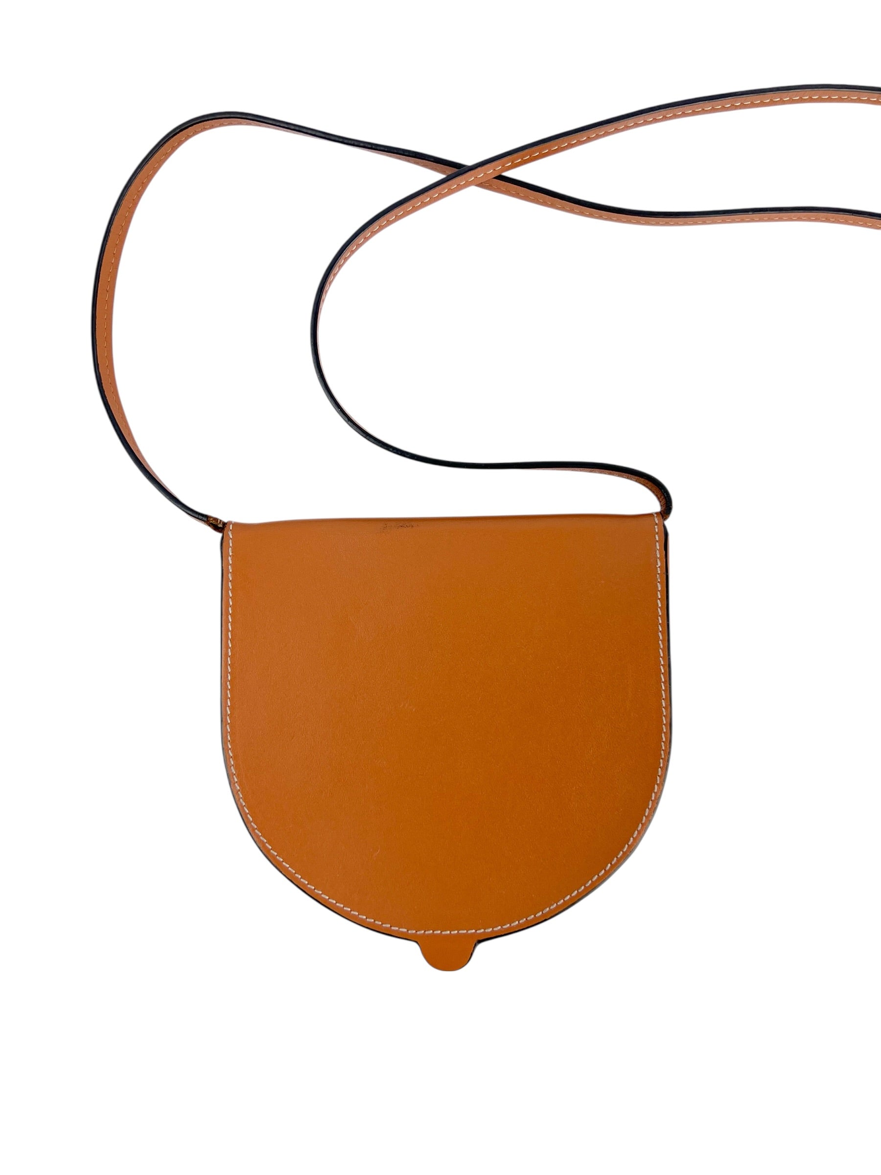 loewe-heel-pouch-small-2