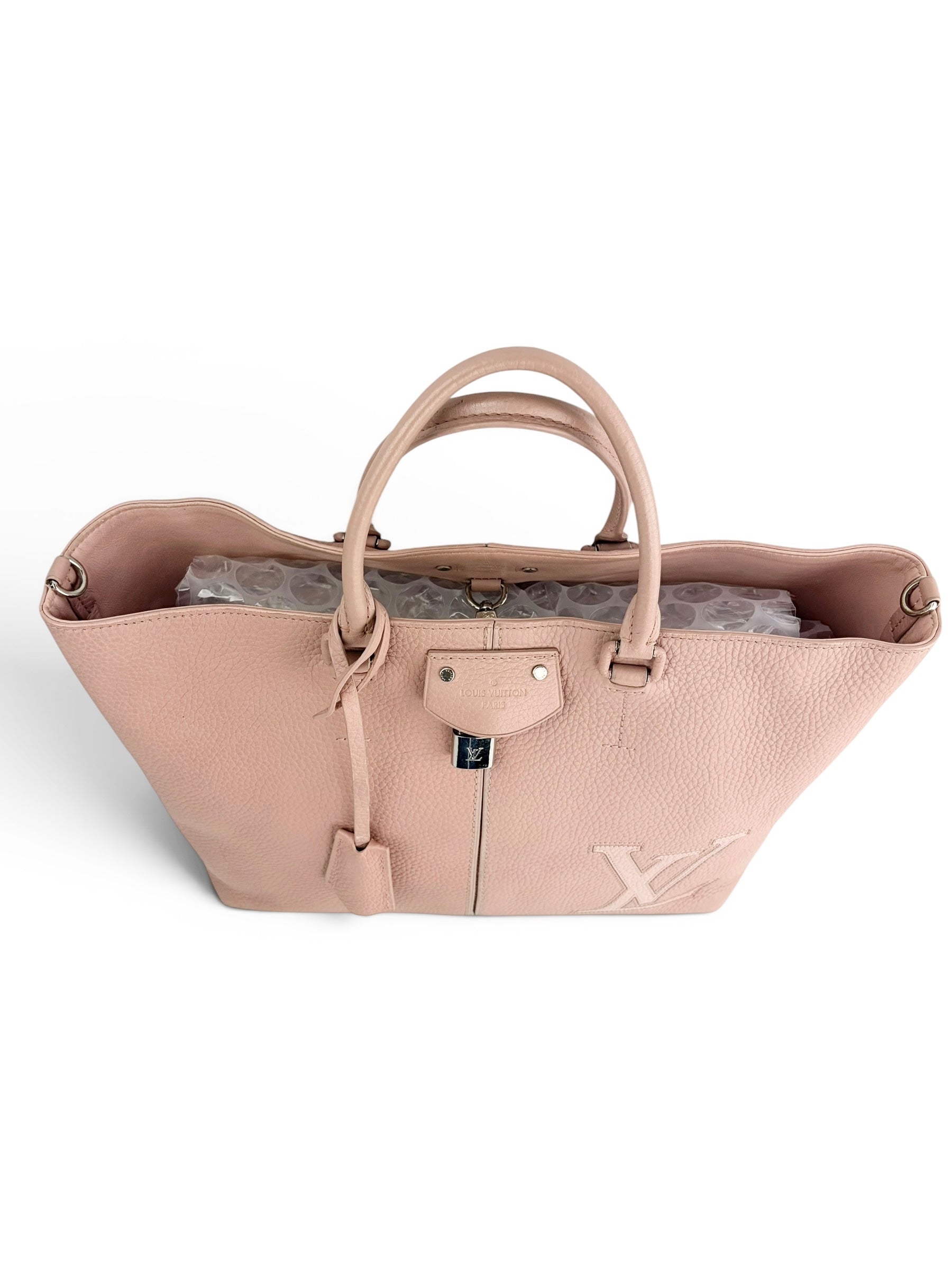 louis-vuitton-pink-leather-pernelle-tote-4