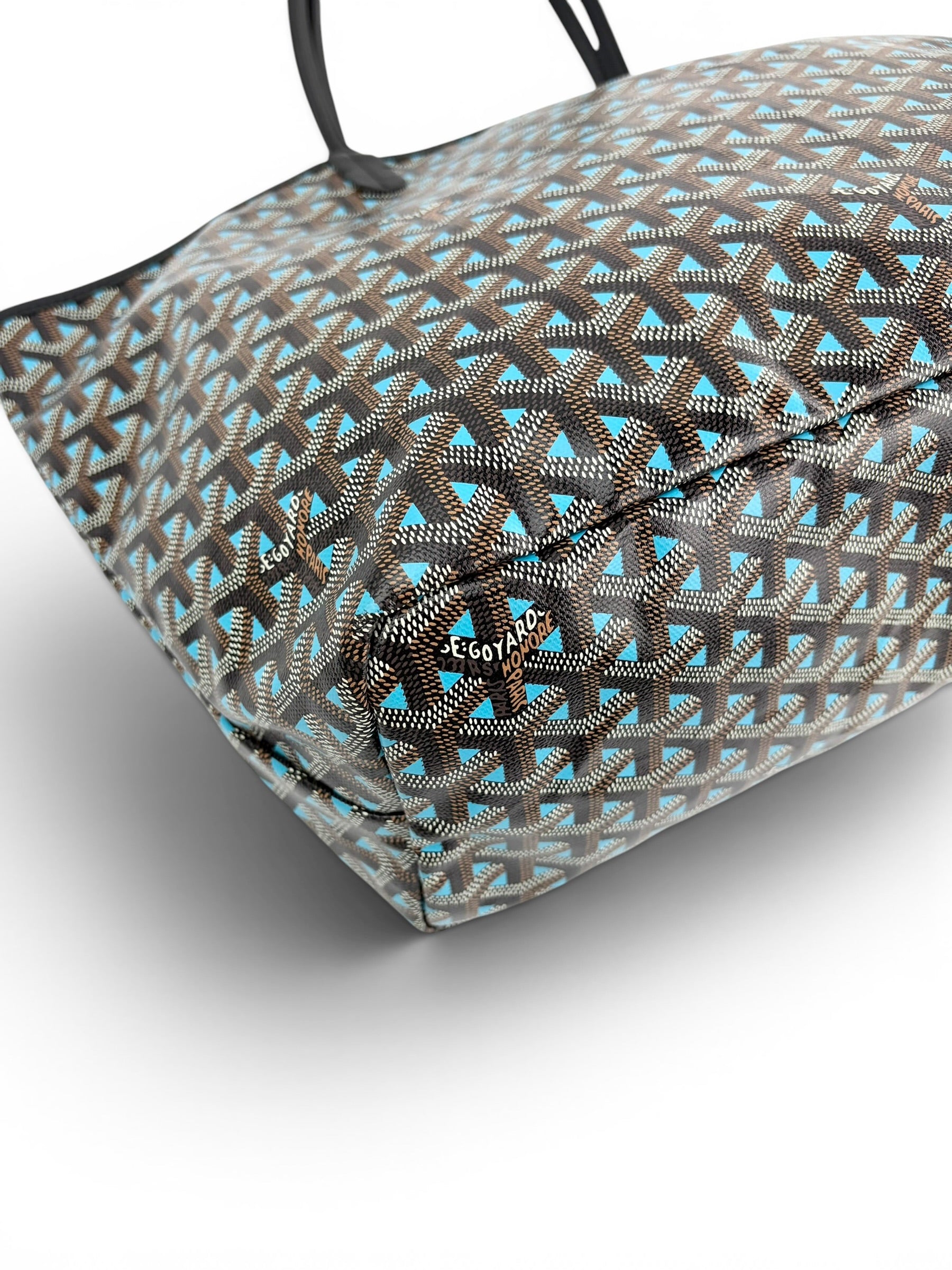 goyard-black-st--louis-claire-voie-tote-pm-7