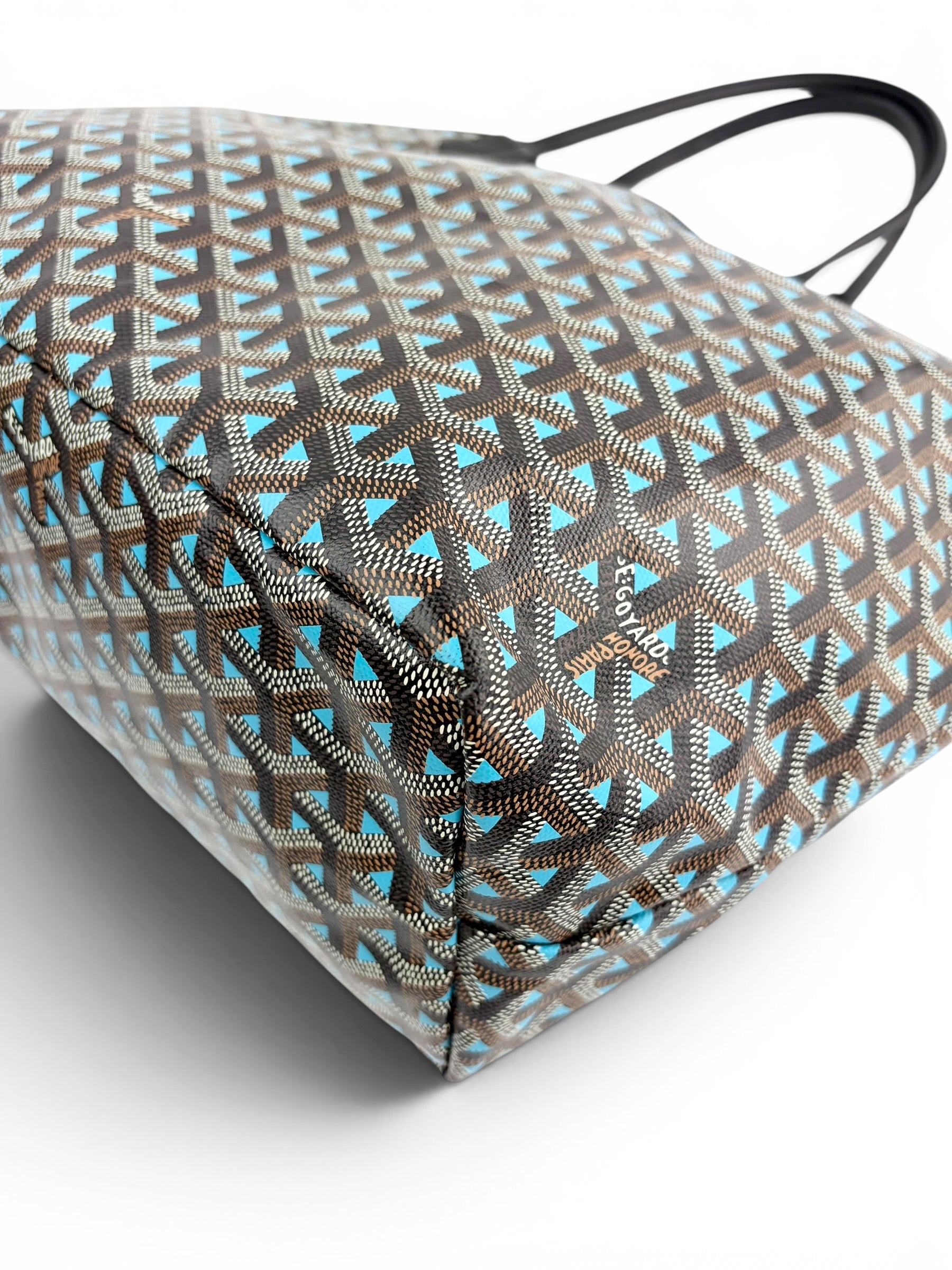 goyard-black-st--louis-claire-voie-tote-pm-8