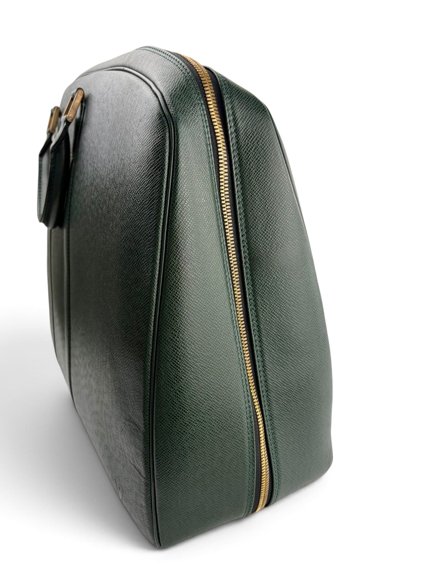 louis-vuitton-vintage-forest-green-taiga-leather-duffle-1