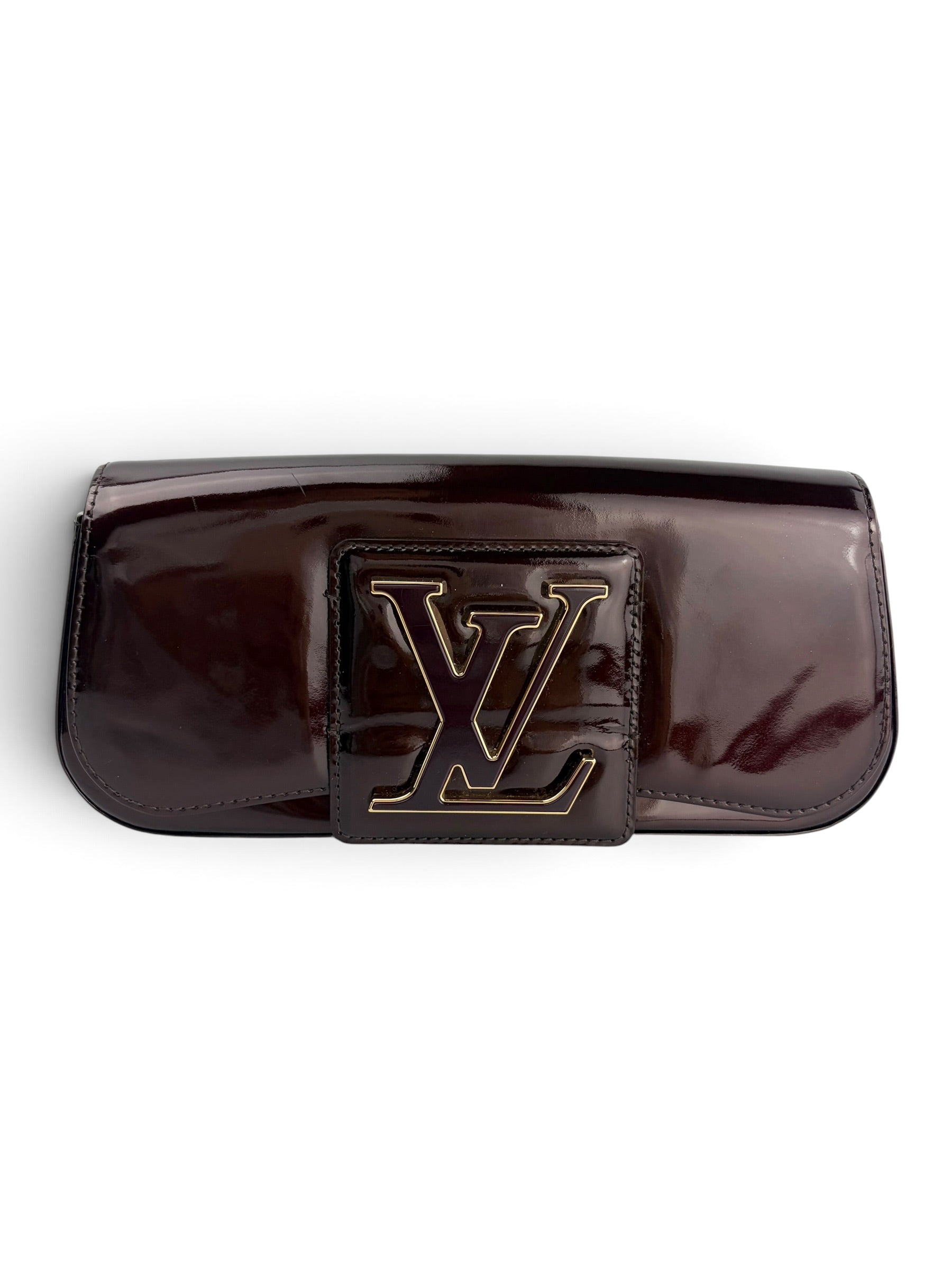 louis-vuitton-burgundy-vernis-sobe-clutch-2