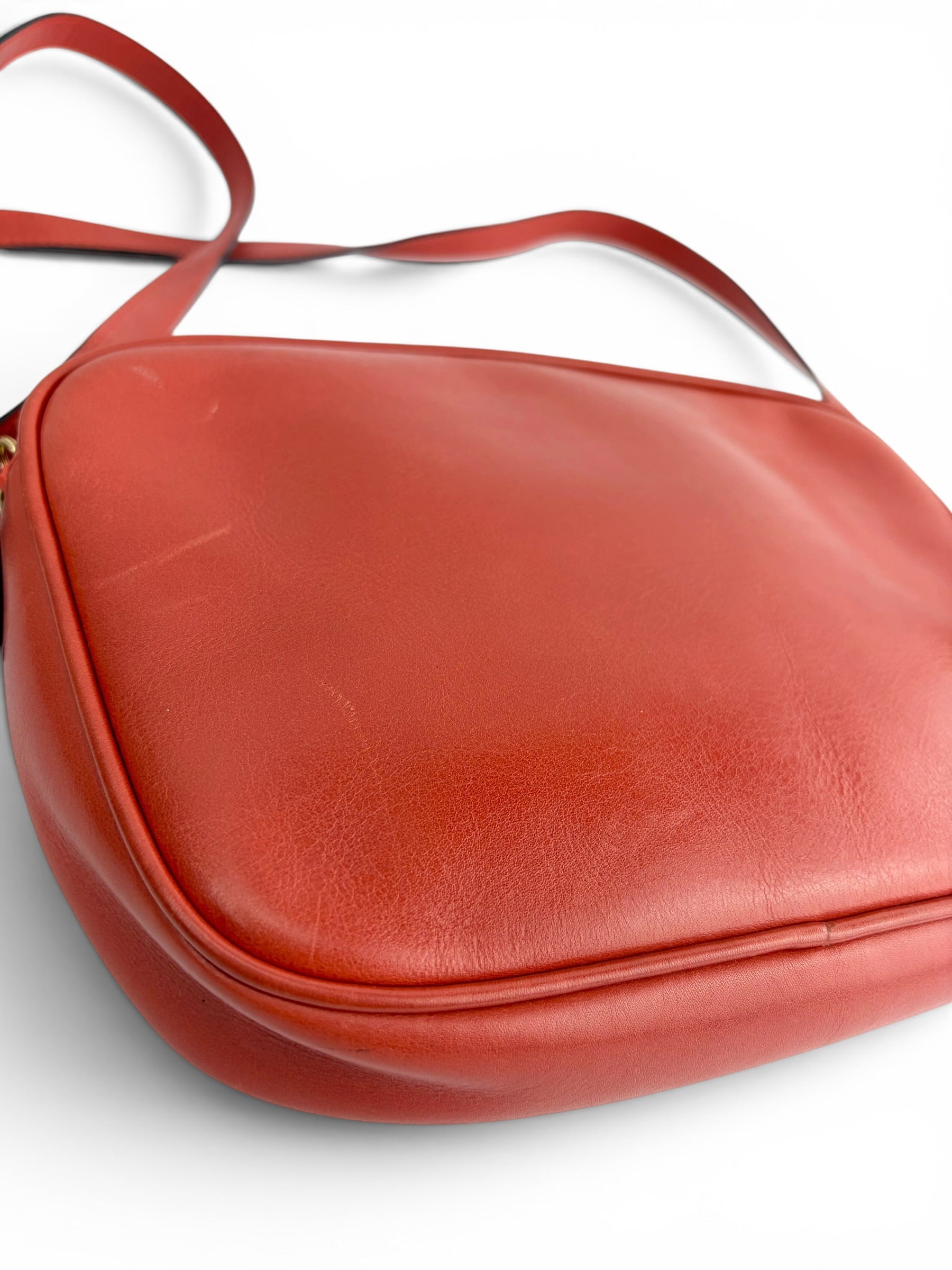 salvatore-ferragamo-vintage-orange-leather-crossbody-8