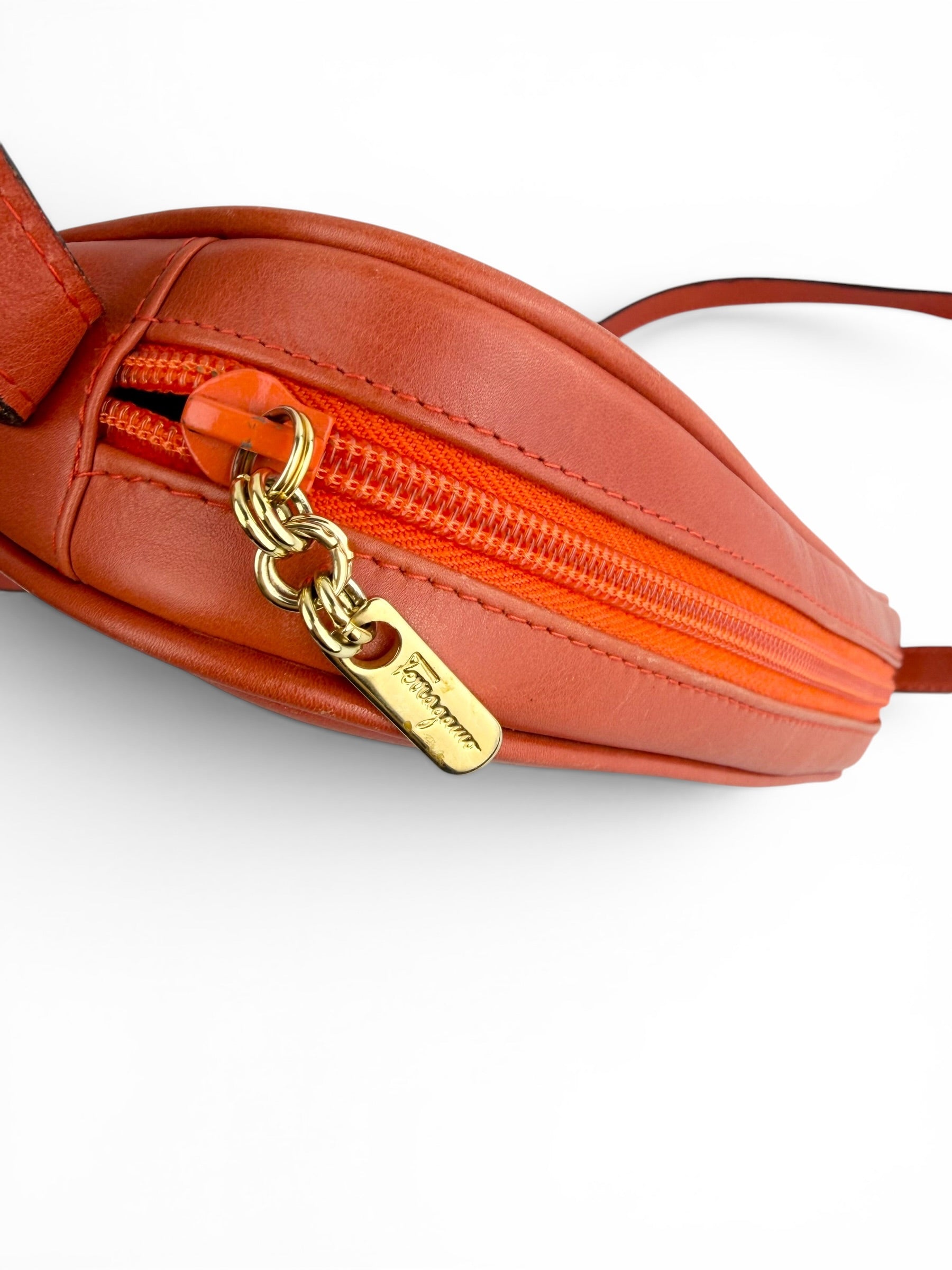 salvatore-ferragamo-vintage-orange-leather-crossbody-4
