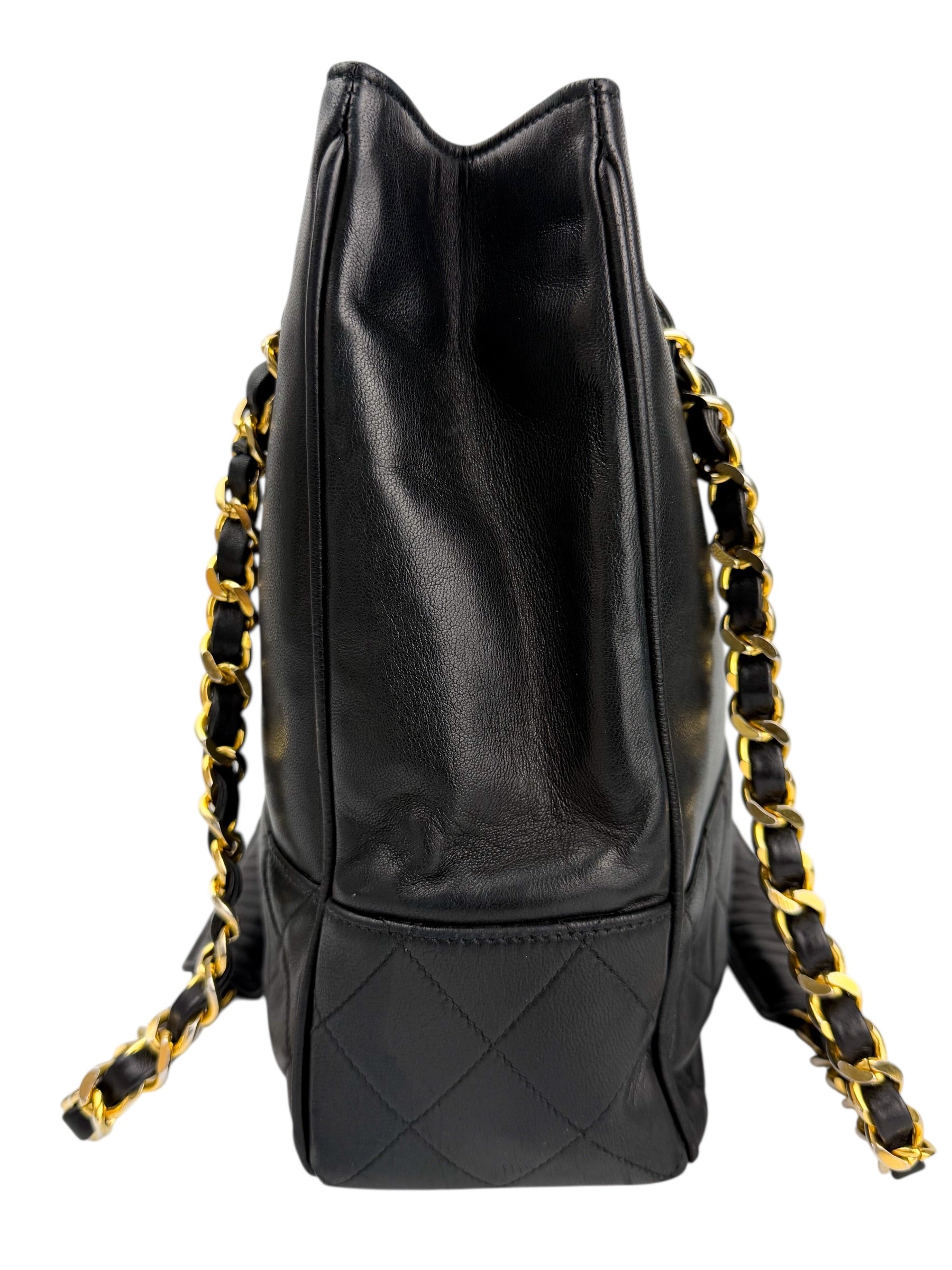 chanel-black-lambskin-vintage-tote-24k-hardware--1