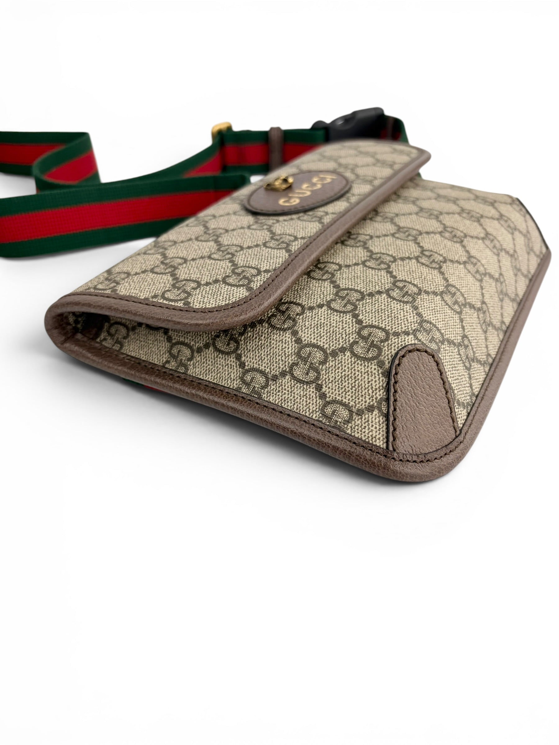 gucci-supreme-animalier-flap-belt-bag-3