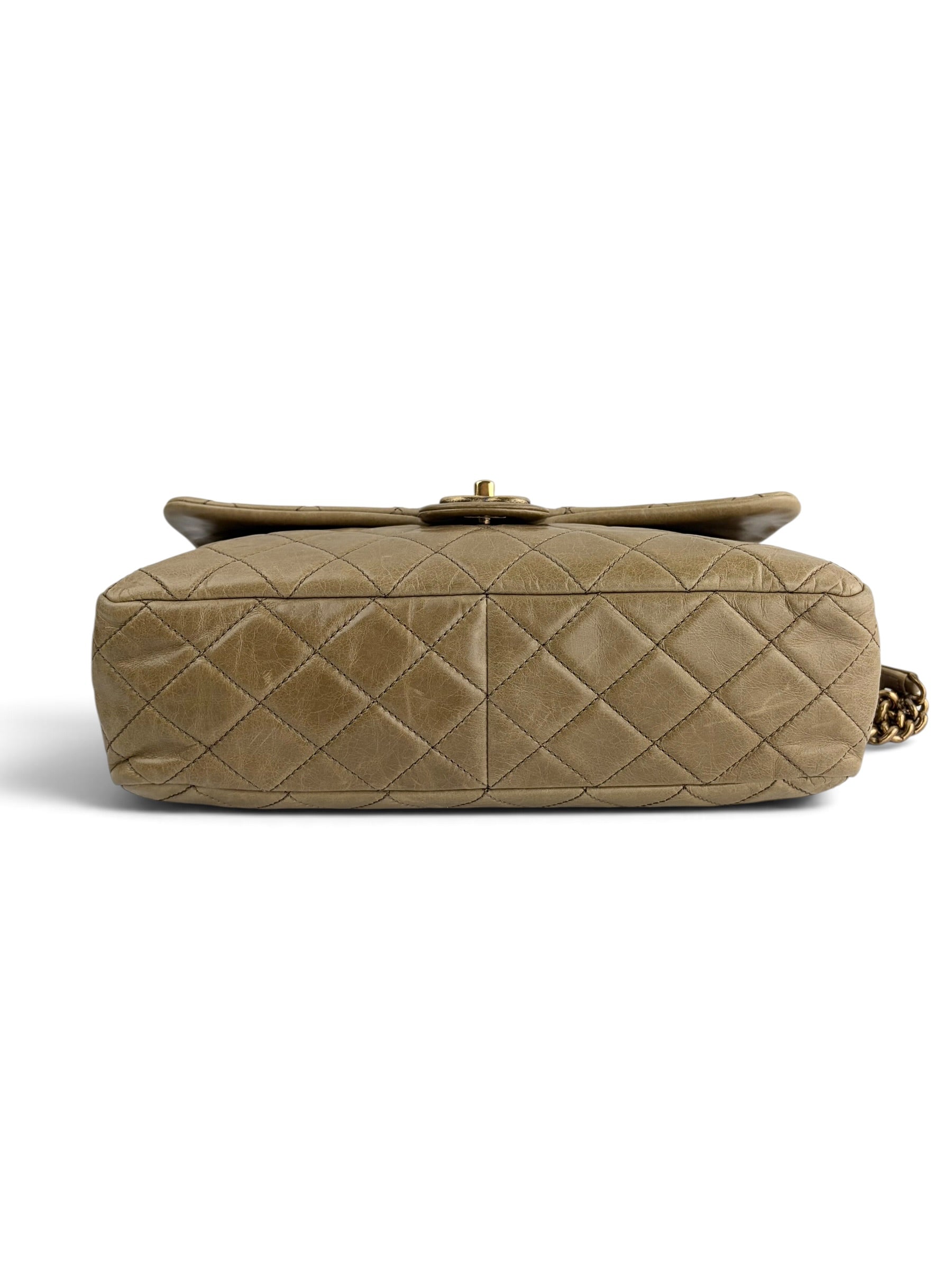chanel-medium-castle-rock-flap-bag---6