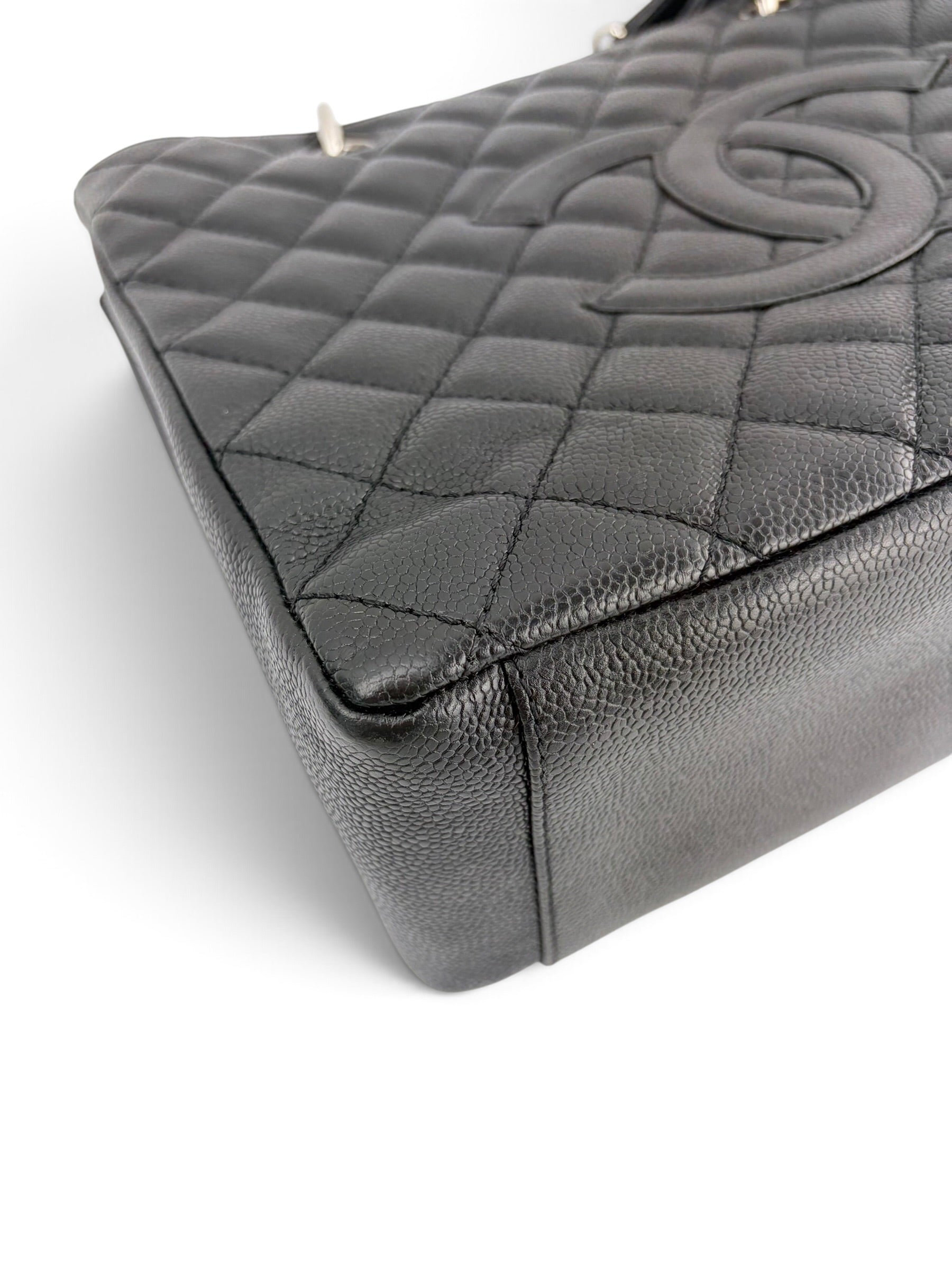 chanel-black-caviar-gst-grand-shopper-tote-6