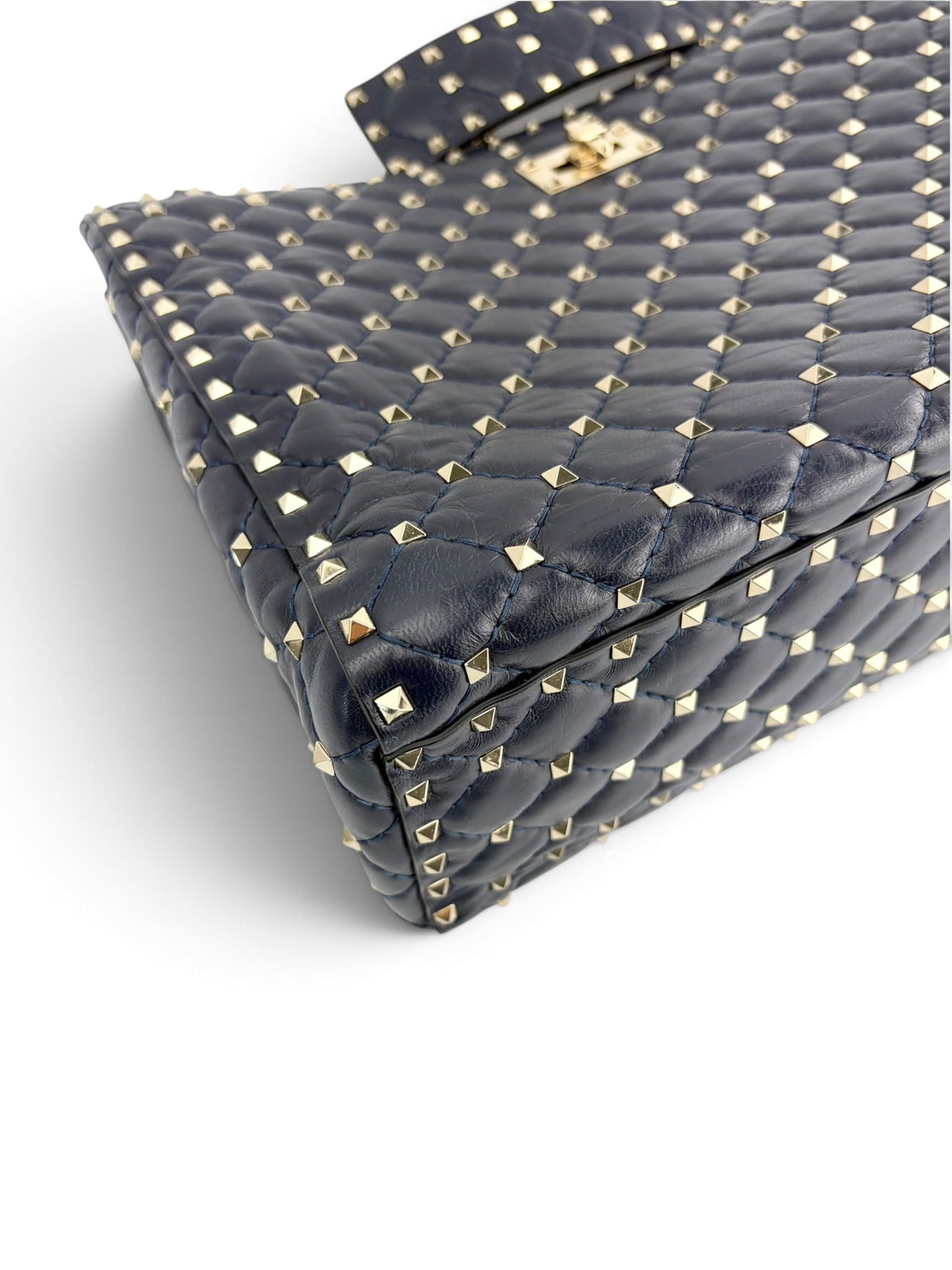 valentino-garavani-rockstud-tote-8