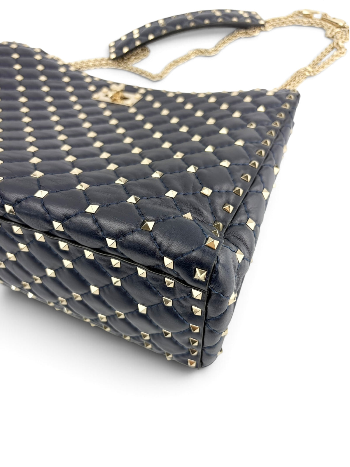 valentino-garavani-rockstud-tote-7