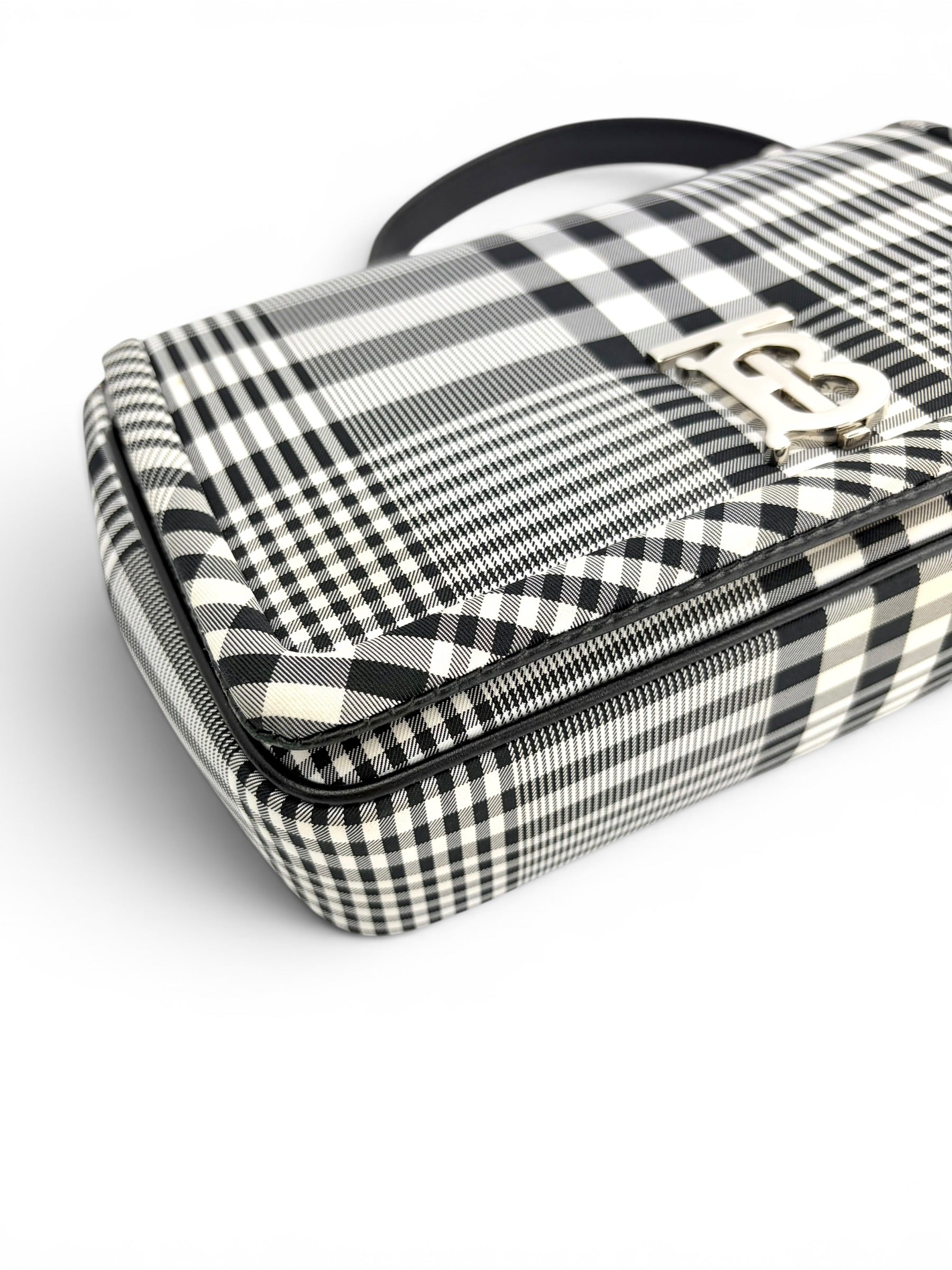 burberry-houndstooth-lola-crossbody--7
