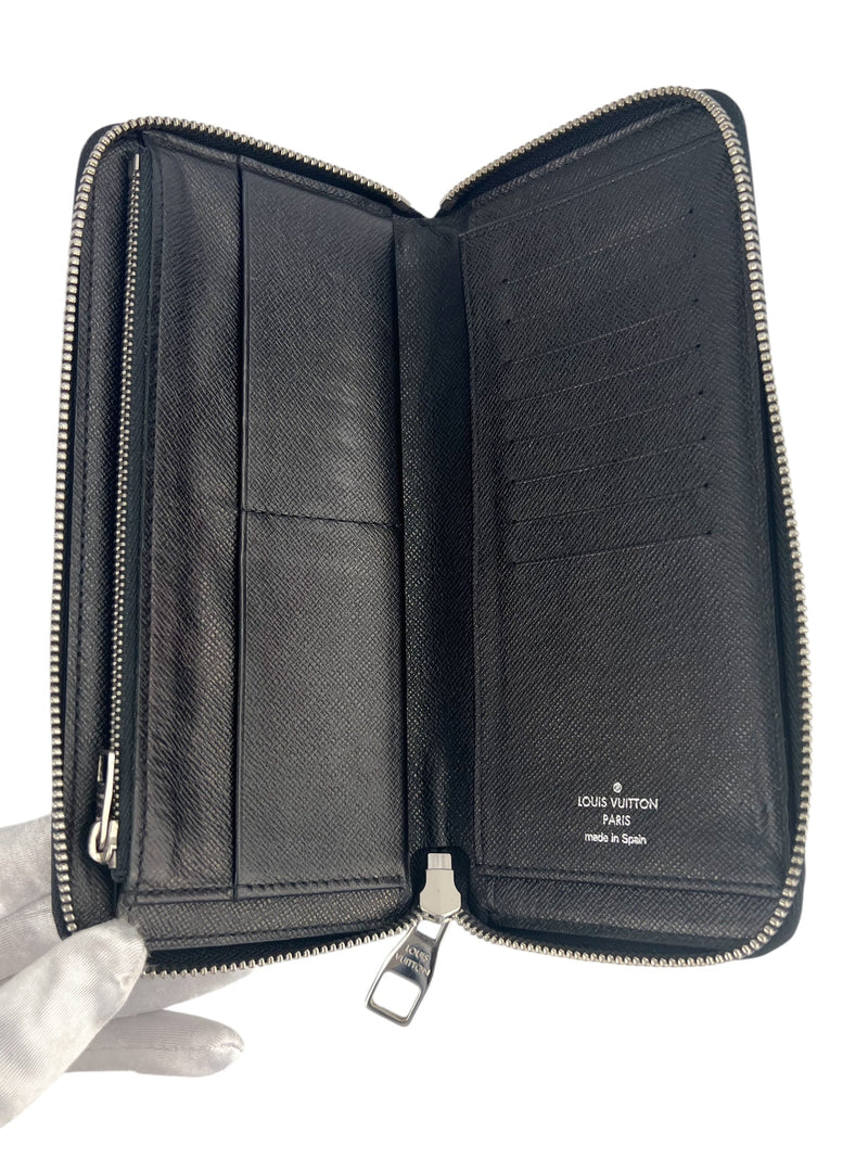 Louis Vuitton Damier Graphite Vertical Wallet
